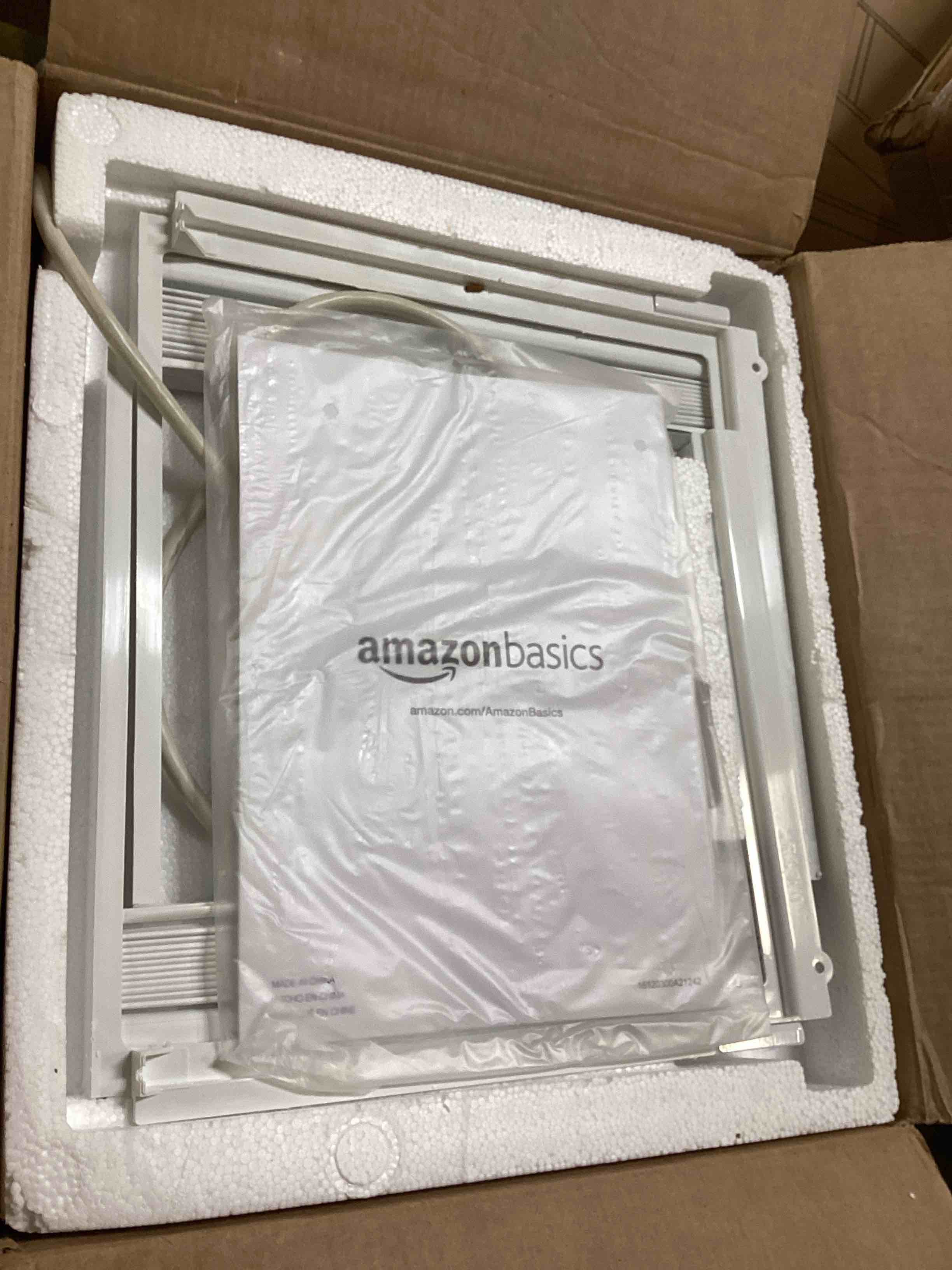 https://s3.amazonaws.com/lotting-images-prod/bidfta/GRN6447208_1716572371828.jpeg
