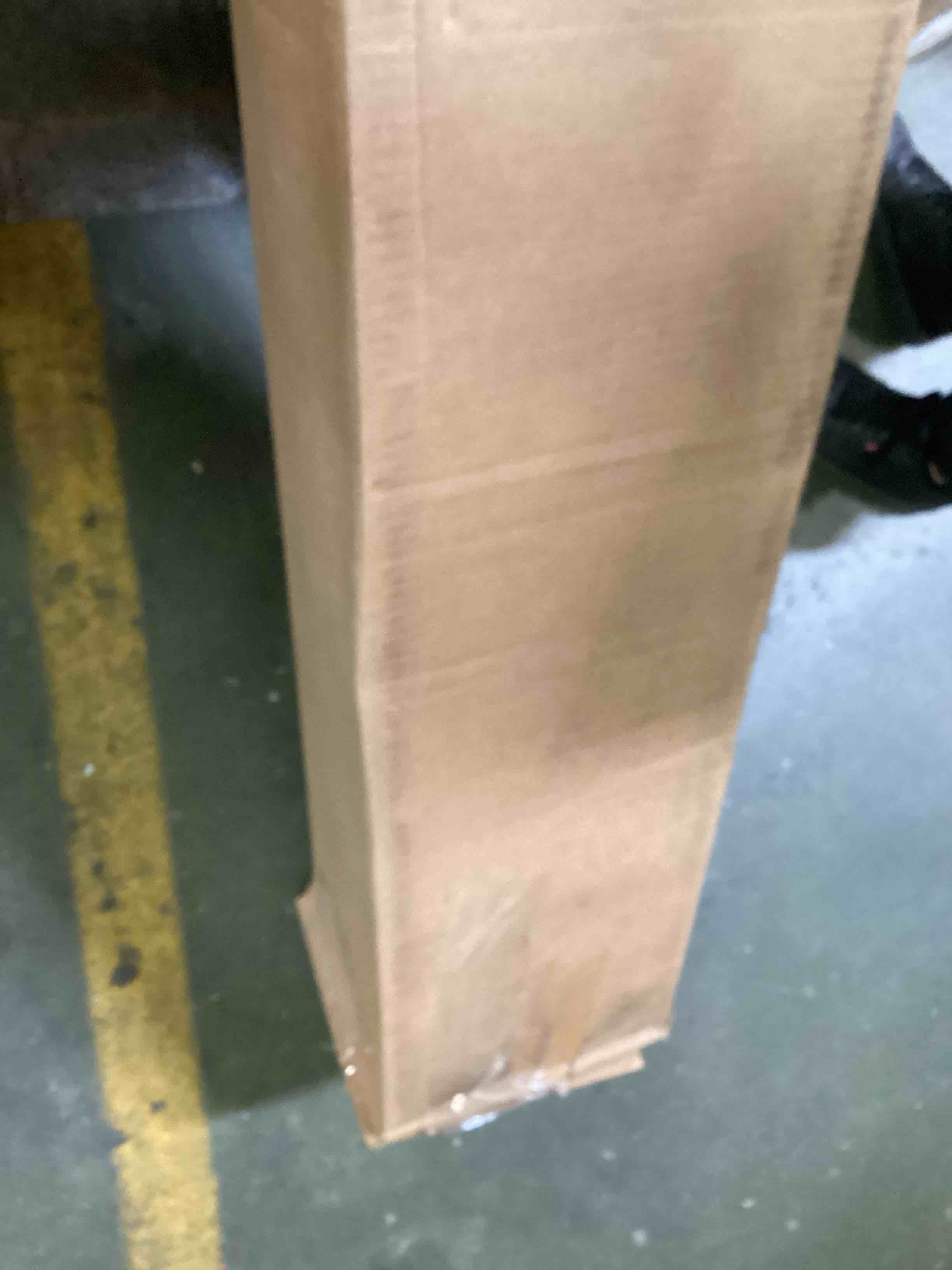 https://s3.amazonaws.com/lotting-images-prod/bidfta/GRN6447366_1716904047138.jpeg
