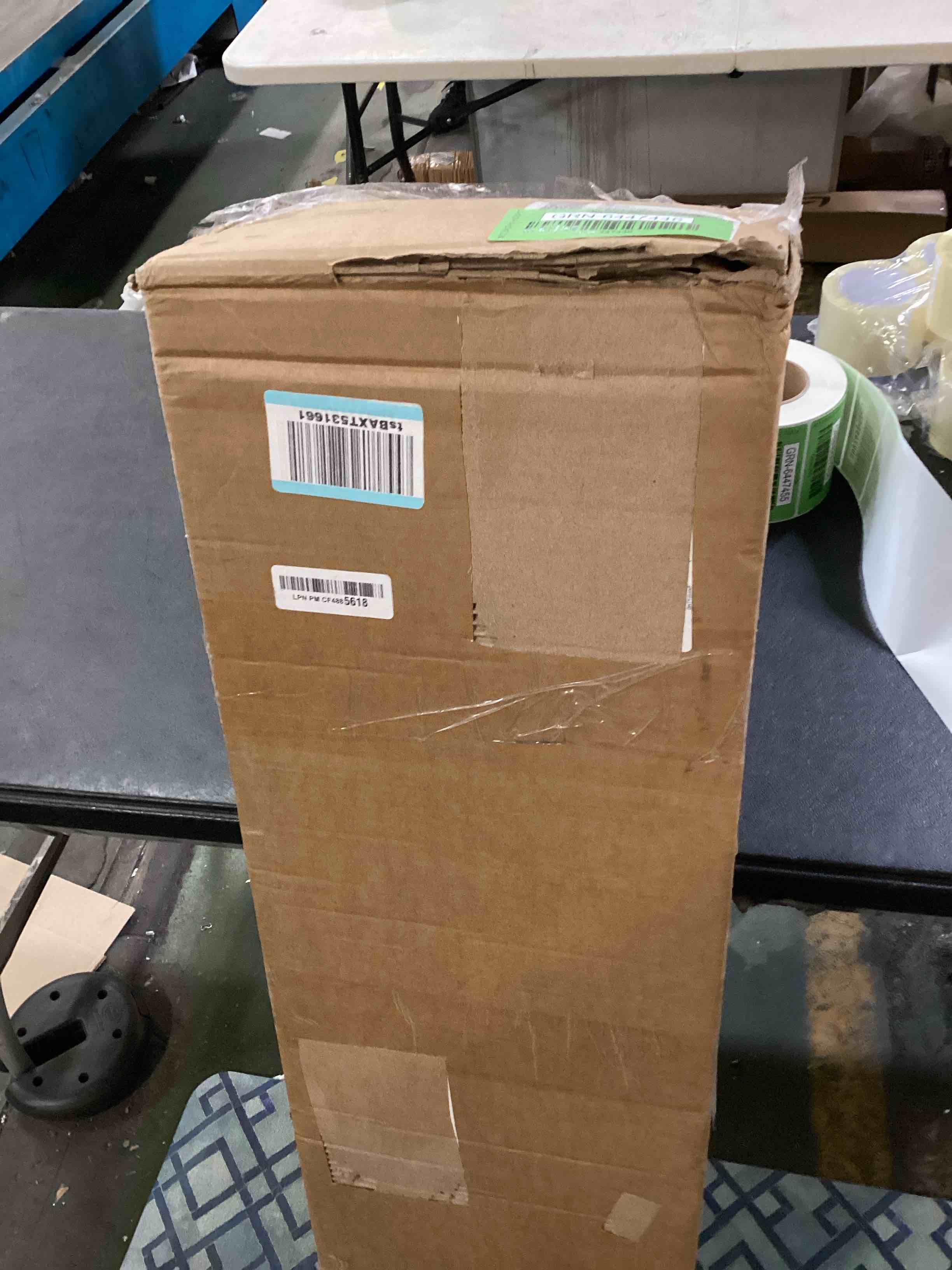 https://s3.amazonaws.com/lotting-images-prod/bidfta/GRN6447446_1715876339695.jpeg