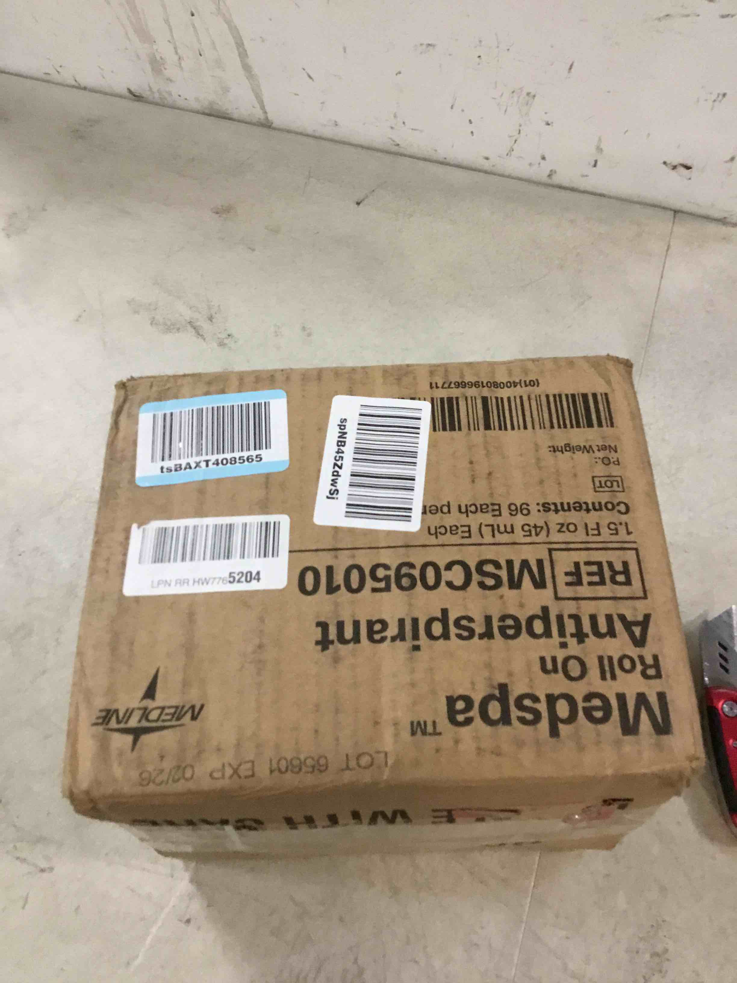 https://s3.amazonaws.com/lotting-images-prod/bidfta/GRN6447644_1715953144741.jpeg