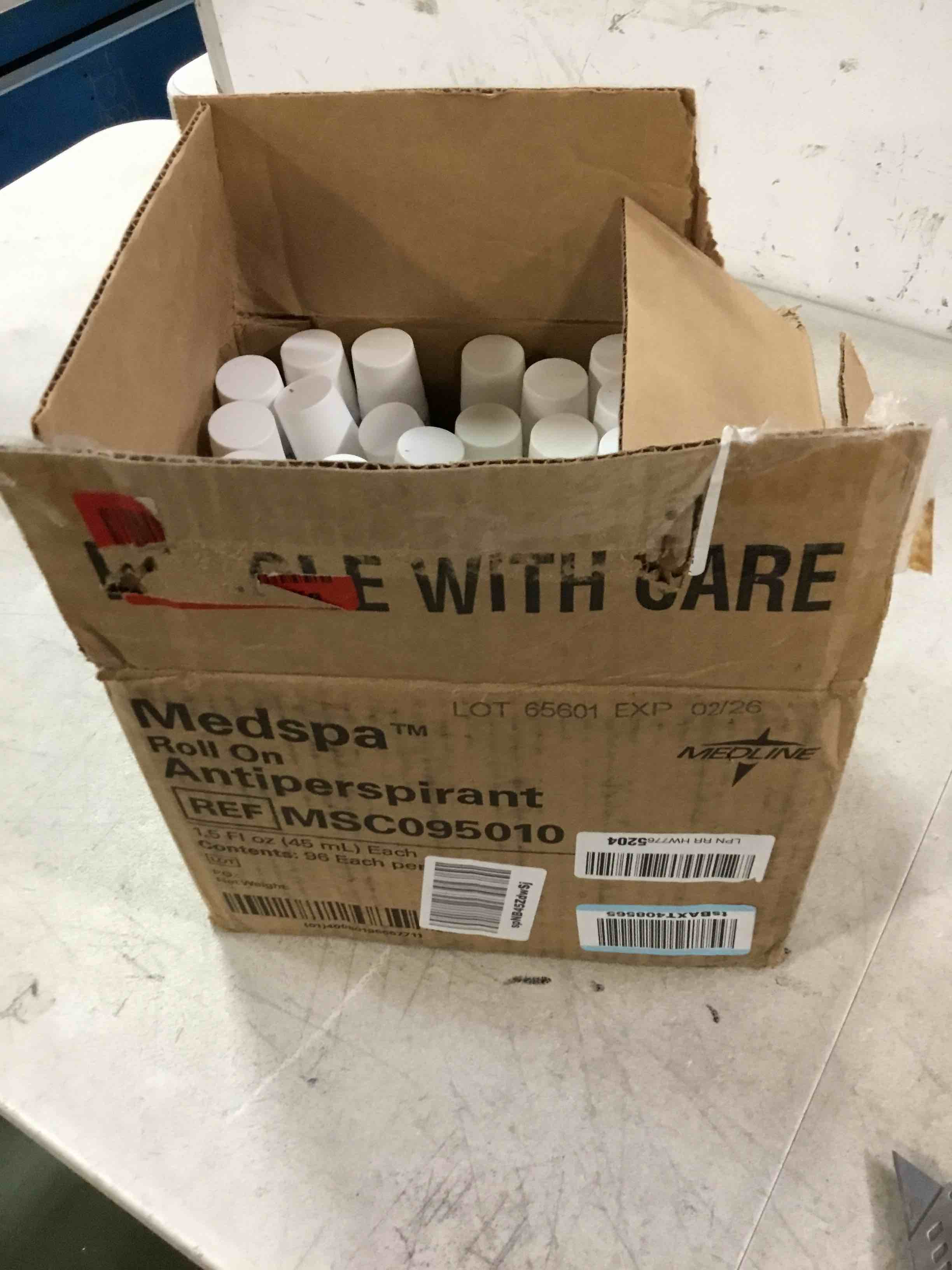 https://s3.amazonaws.com/lotting-images-prod/bidfta/GRN6447644_1715953197140.jpeg