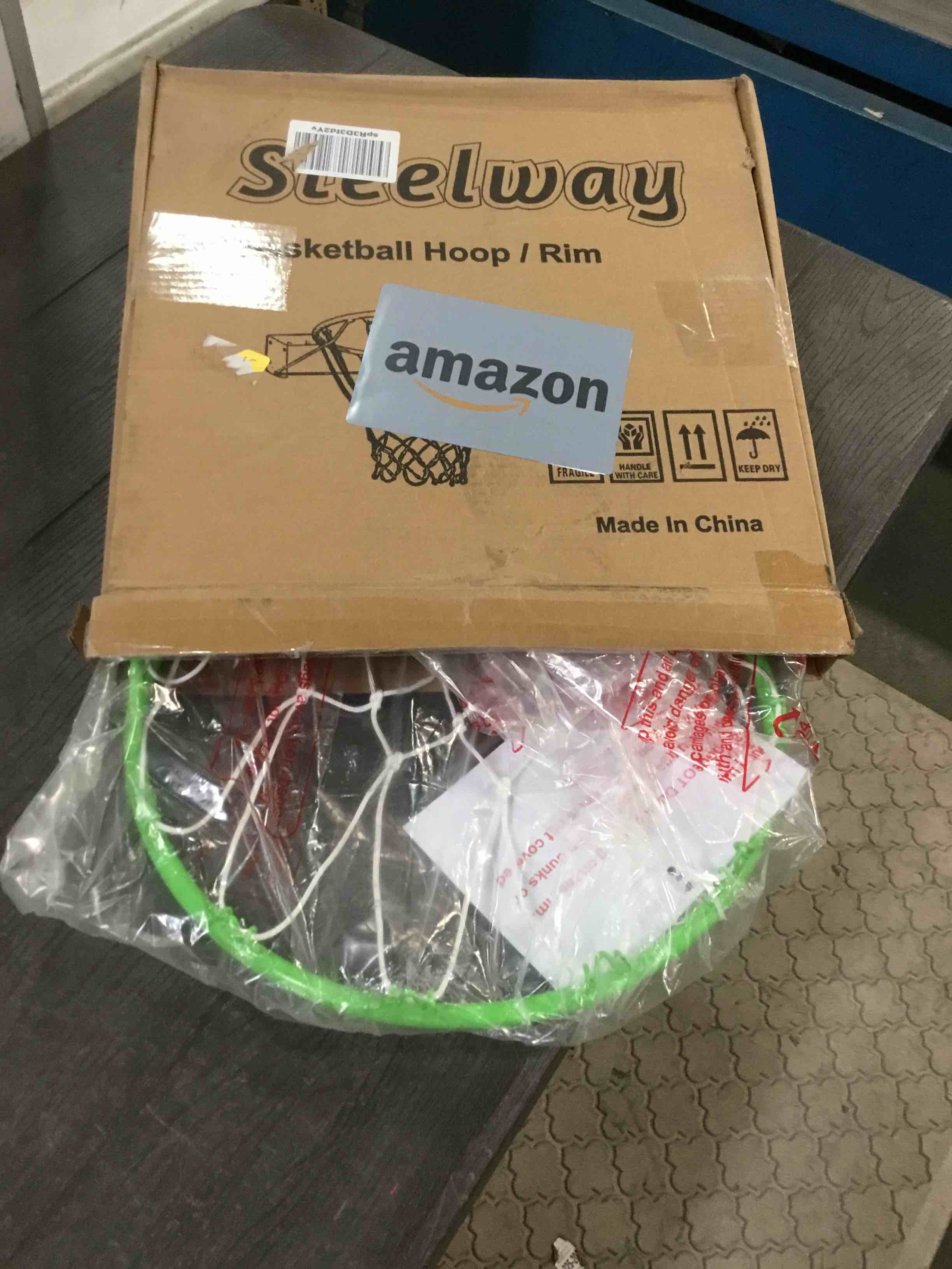 https://s3.amazonaws.com/lotting-images-prod/bidfta/GRN6448109_1716297207392.jpeg