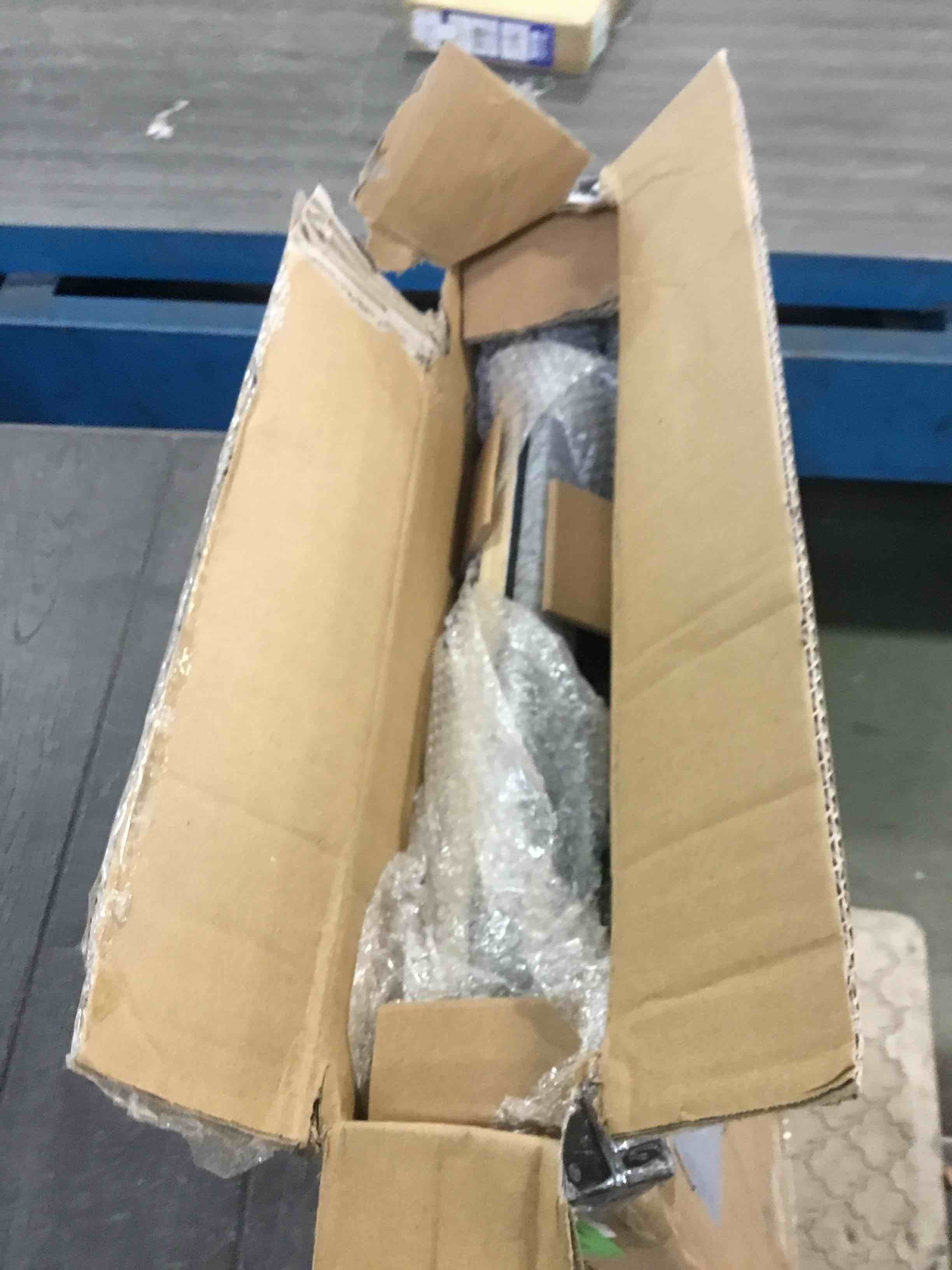https://s3.amazonaws.com/lotting-images-prod/bidfta/GRN6448231_1716314379278.jpeg