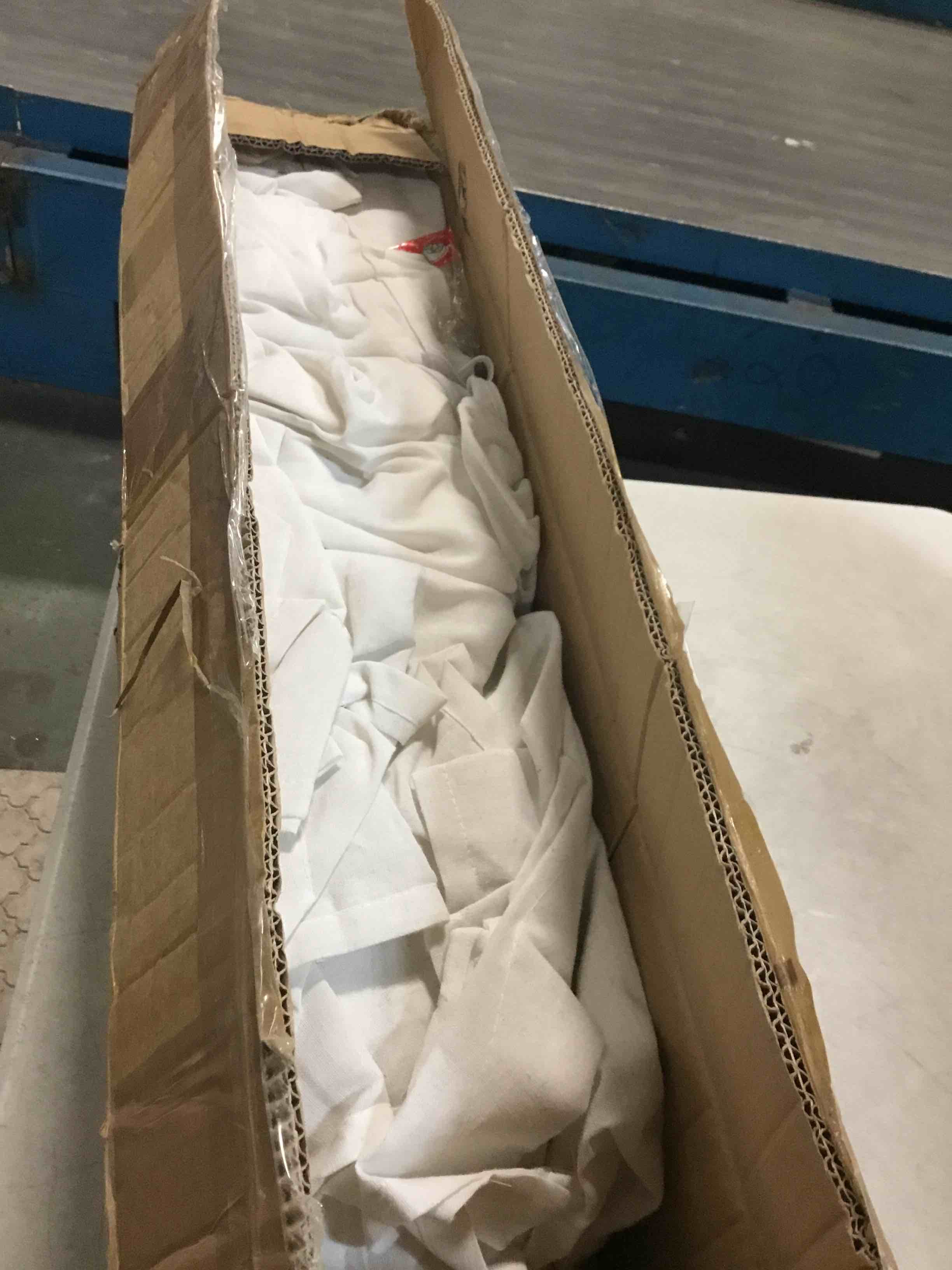 https://s3.amazonaws.com/lotting-images-prod/bidfta/GRN6448315_1716378615254.jpeg