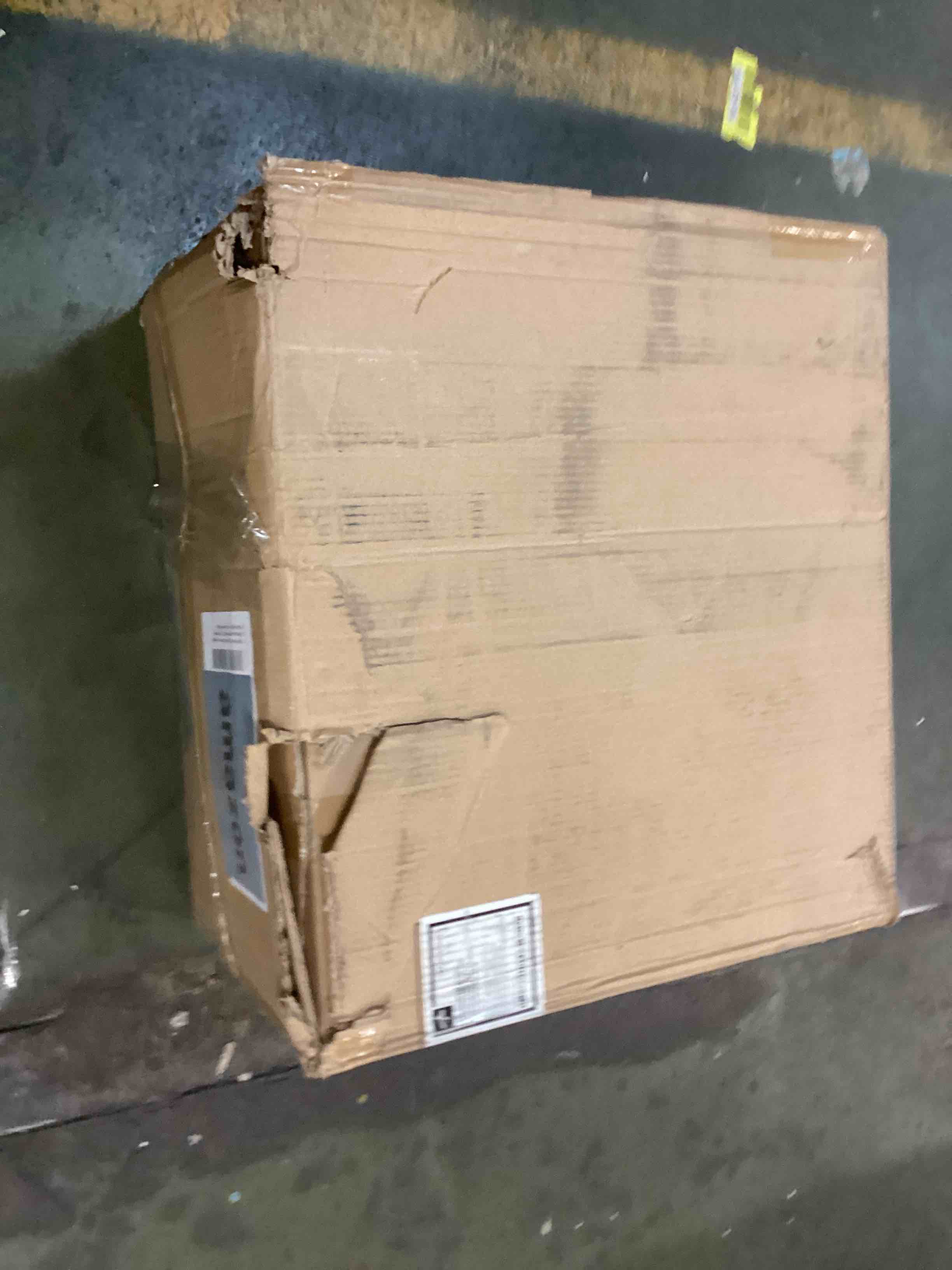 https://s3.amazonaws.com/lotting-images-prod/bidfta/GRN6448960_1716036117689.jpeg