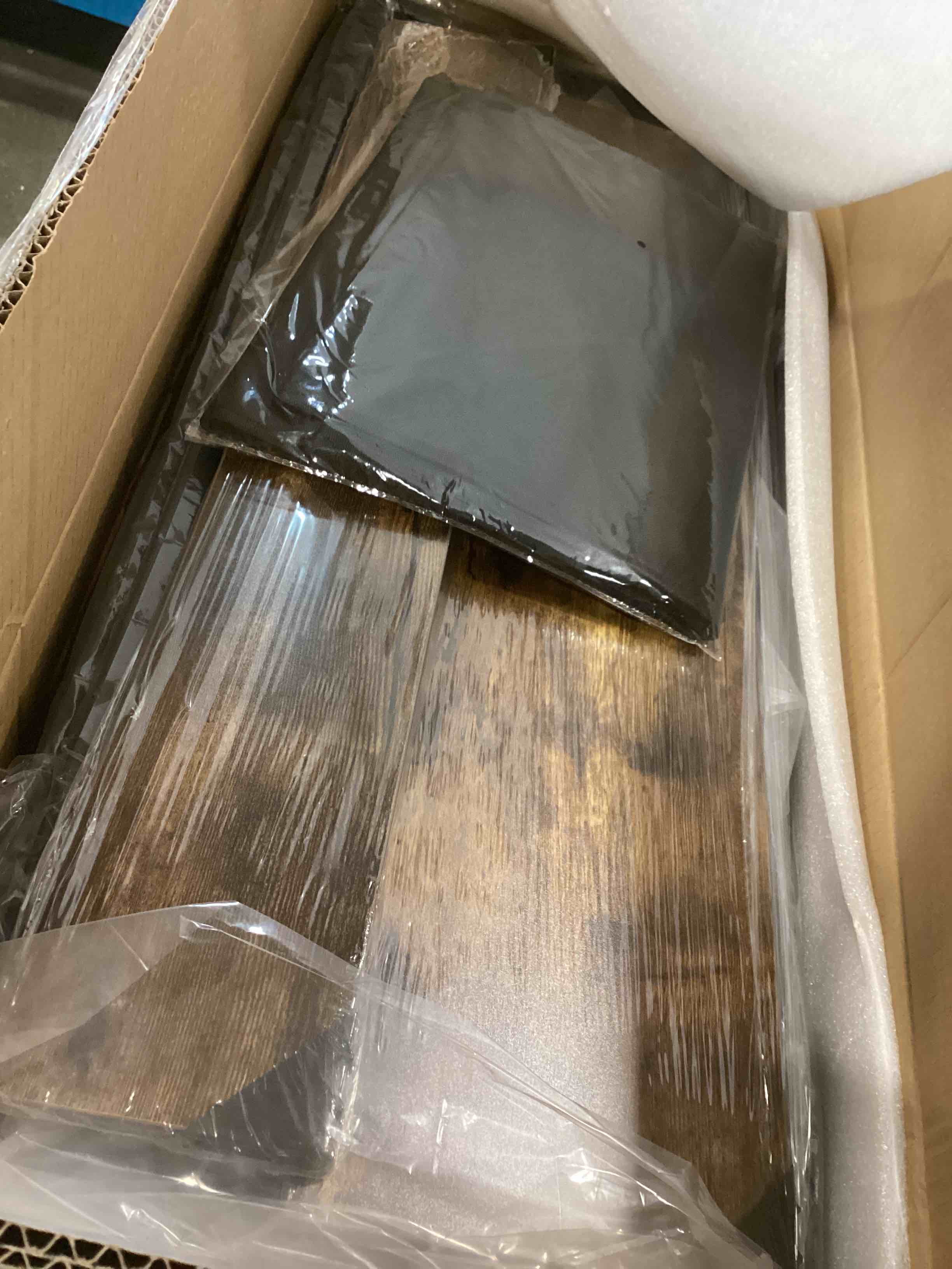 https://s3.amazonaws.com/lotting-images-prod/bidfta/GRN6449337_1716137366438.jpeg