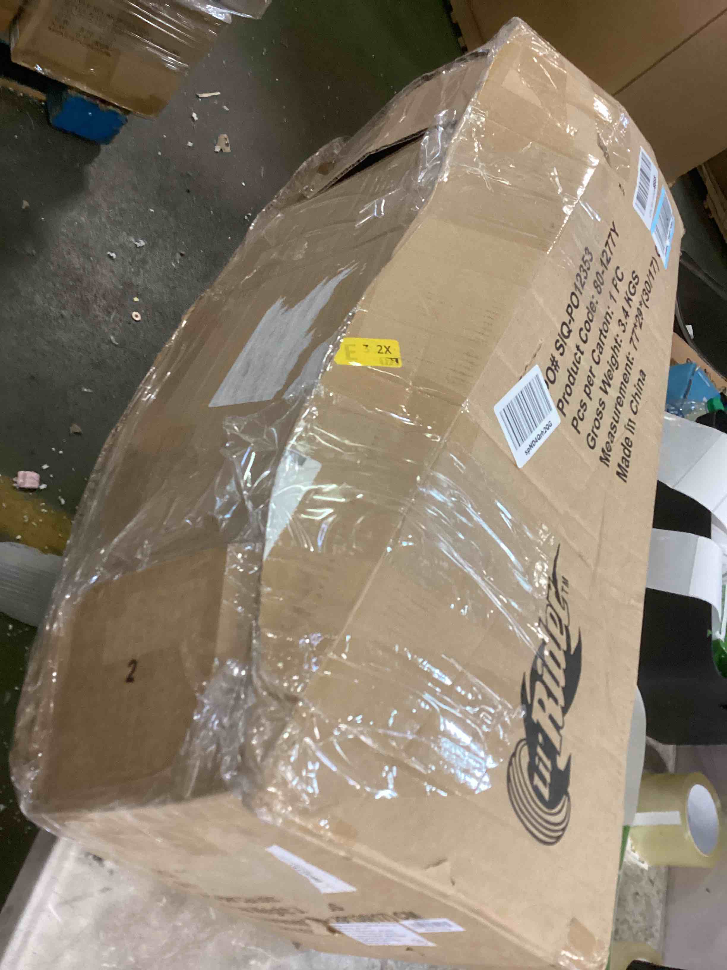 https://s3.amazonaws.com/lotting-images-prod/bidfta/GRN6449635_1716231222552.jpeg
