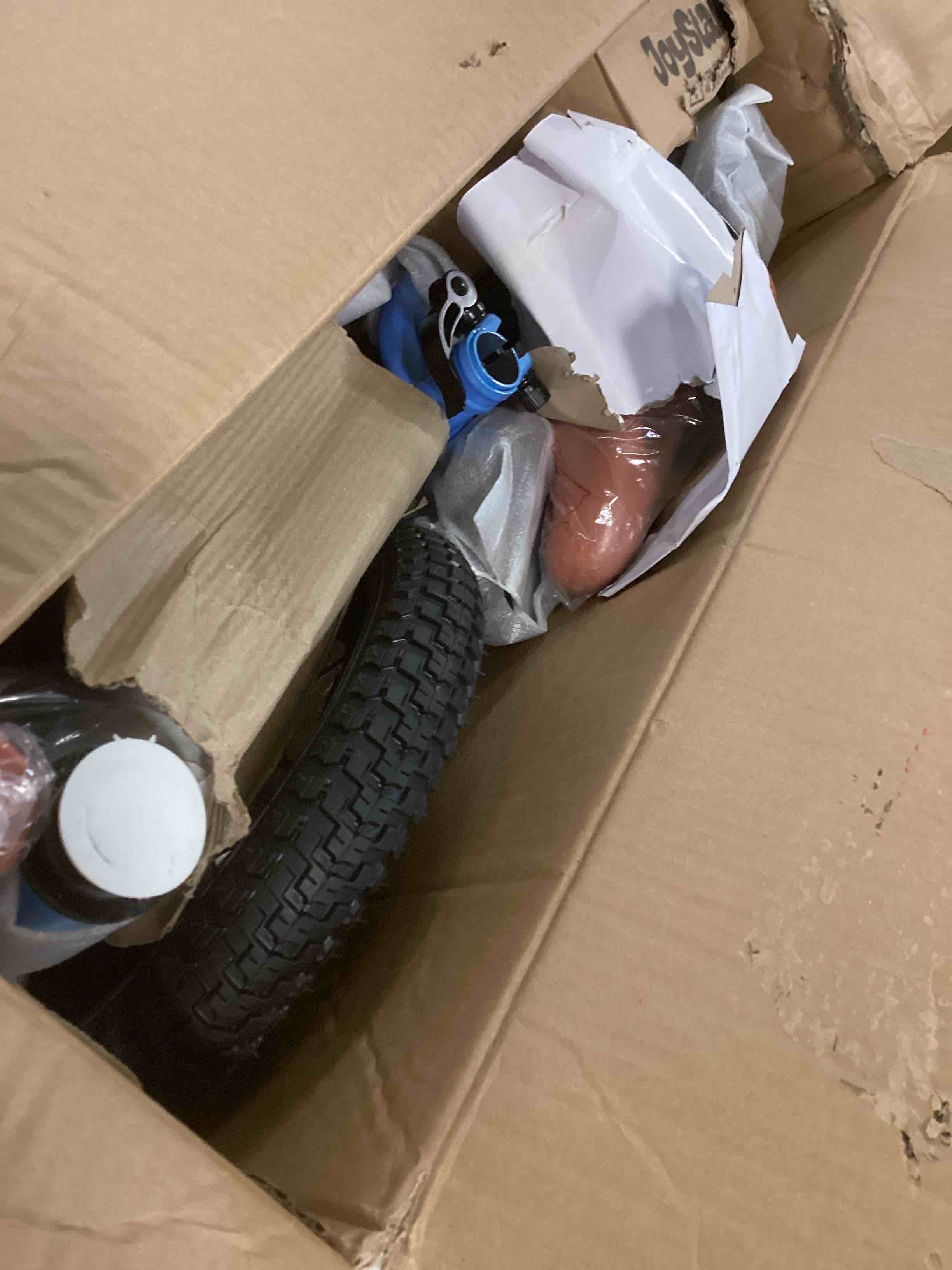 https://s3.amazonaws.com/lotting-images-prod/bidfta/GRN6449637_1716232695248.jpeg