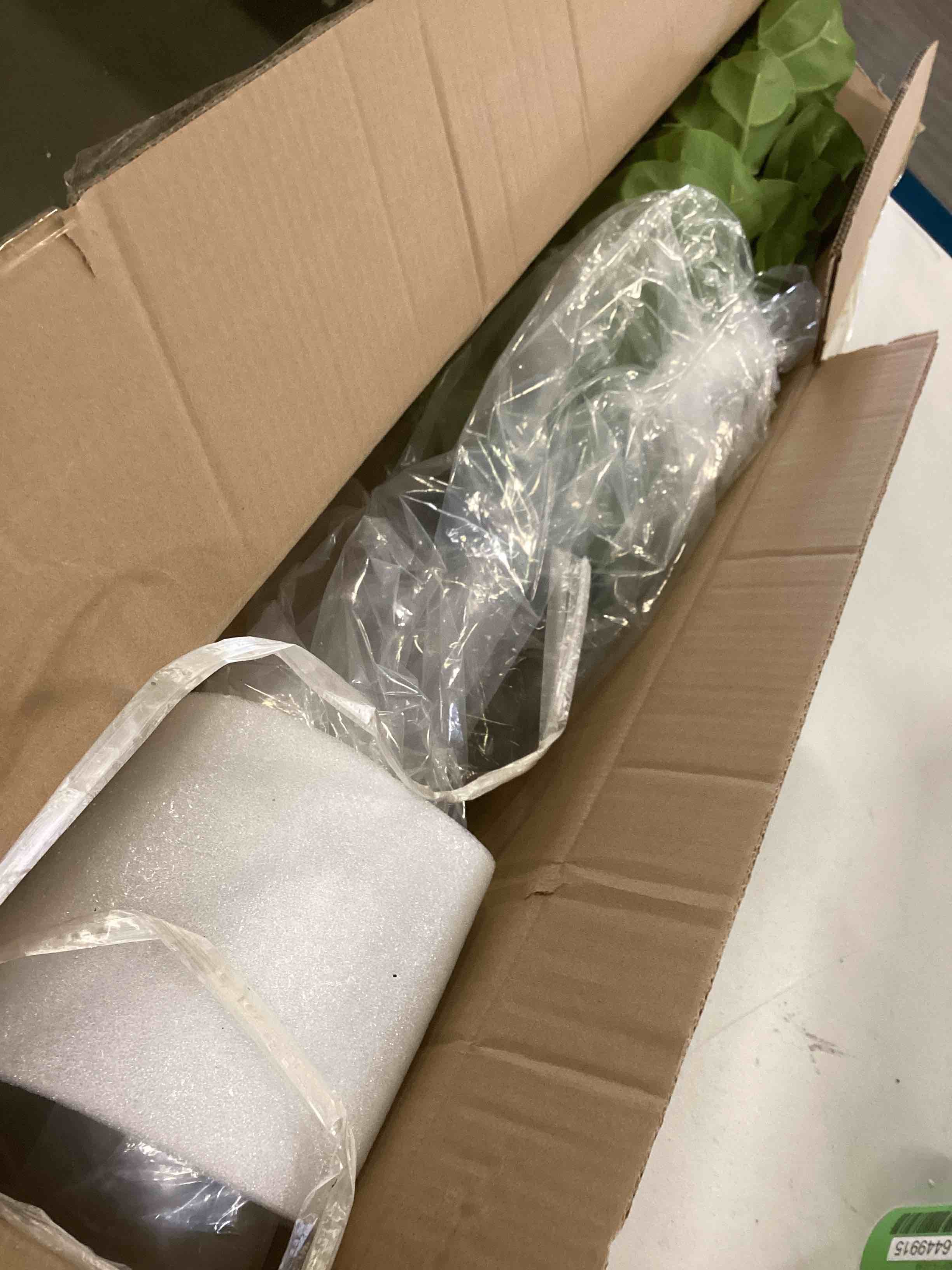 https://s3.amazonaws.com/lotting-images-prod/bidfta/GRN6449907_1716319901666.jpeg