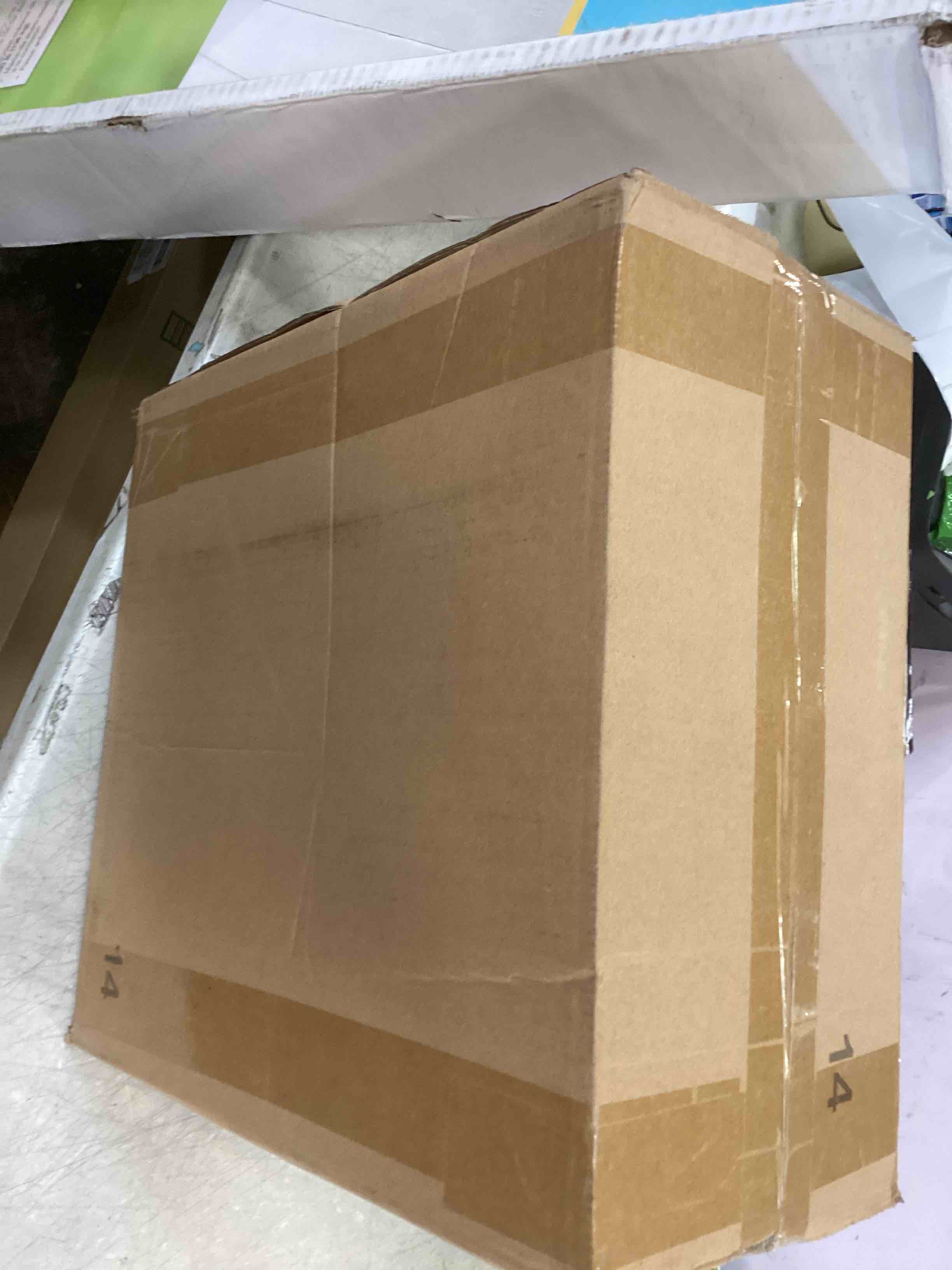 https://s3.amazonaws.com/lotting-images-prod/bidfta/GRN6450079_1716399104449.jpeg