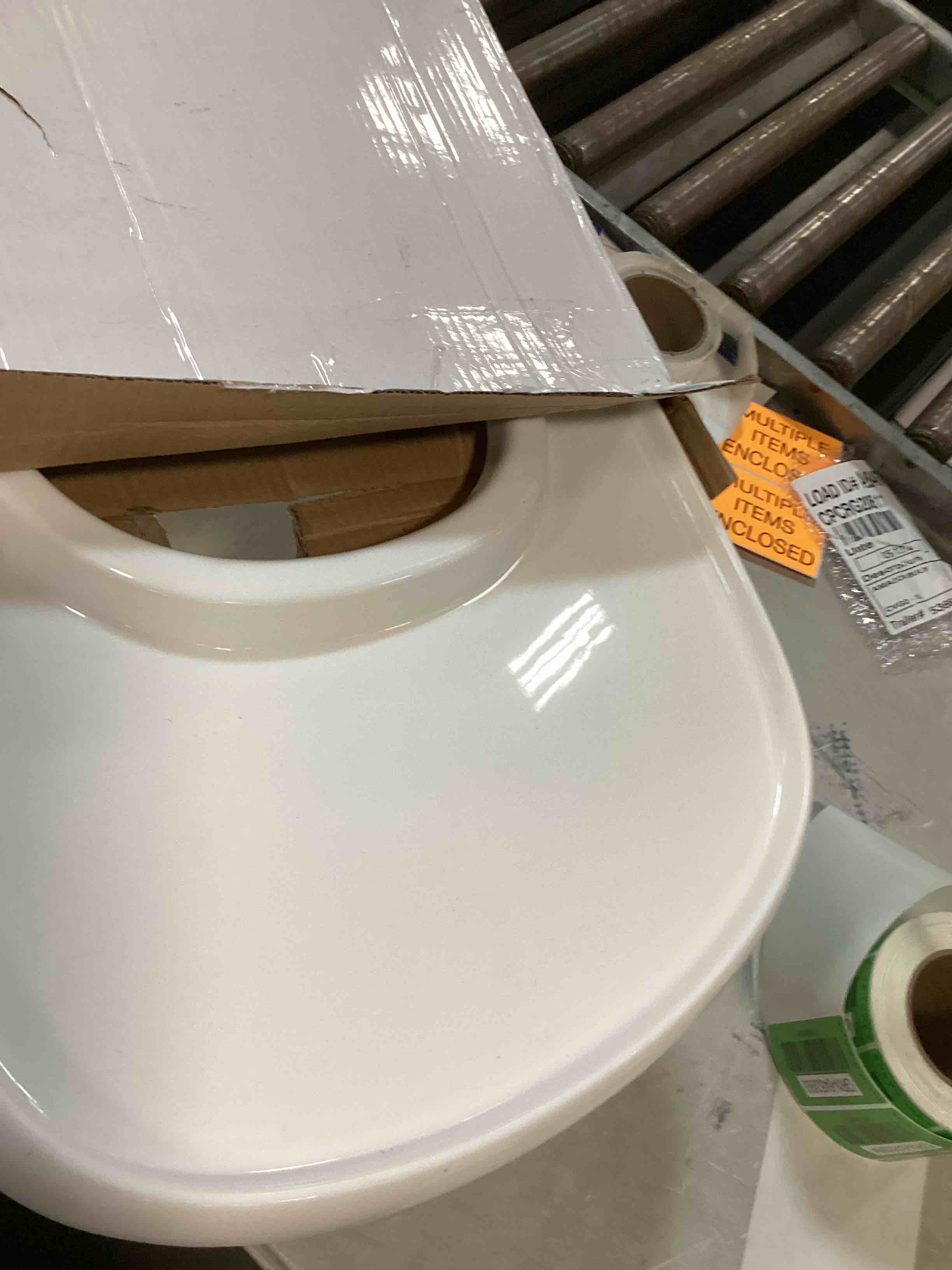 https://s3.amazonaws.com/lotting-images-prod/bidfta/GRN6450992_1715950436616.jpeg