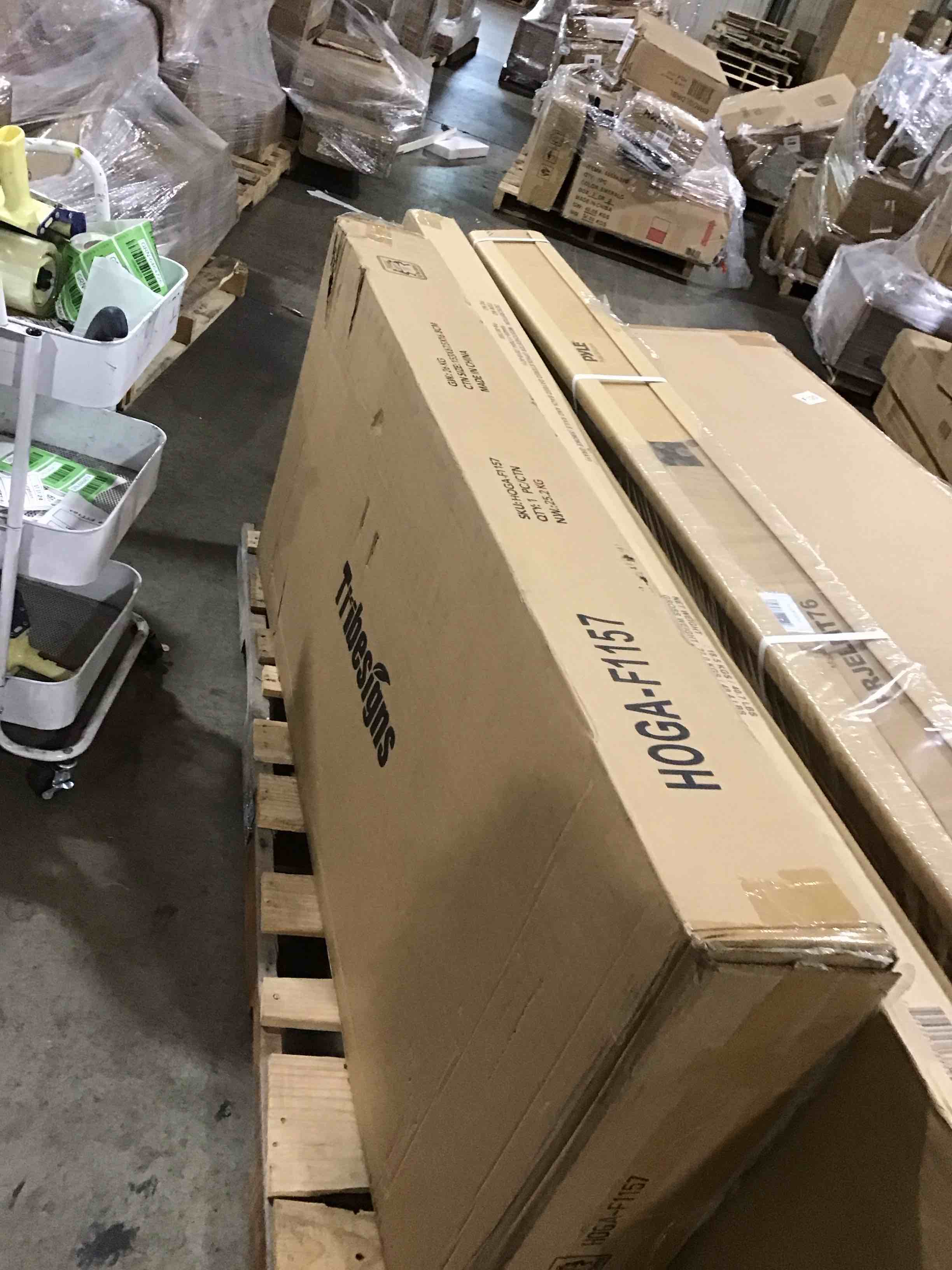 https://s3.amazonaws.com/lotting-images-prod/bidfta/GRN6464713_1722537589419.jpeg