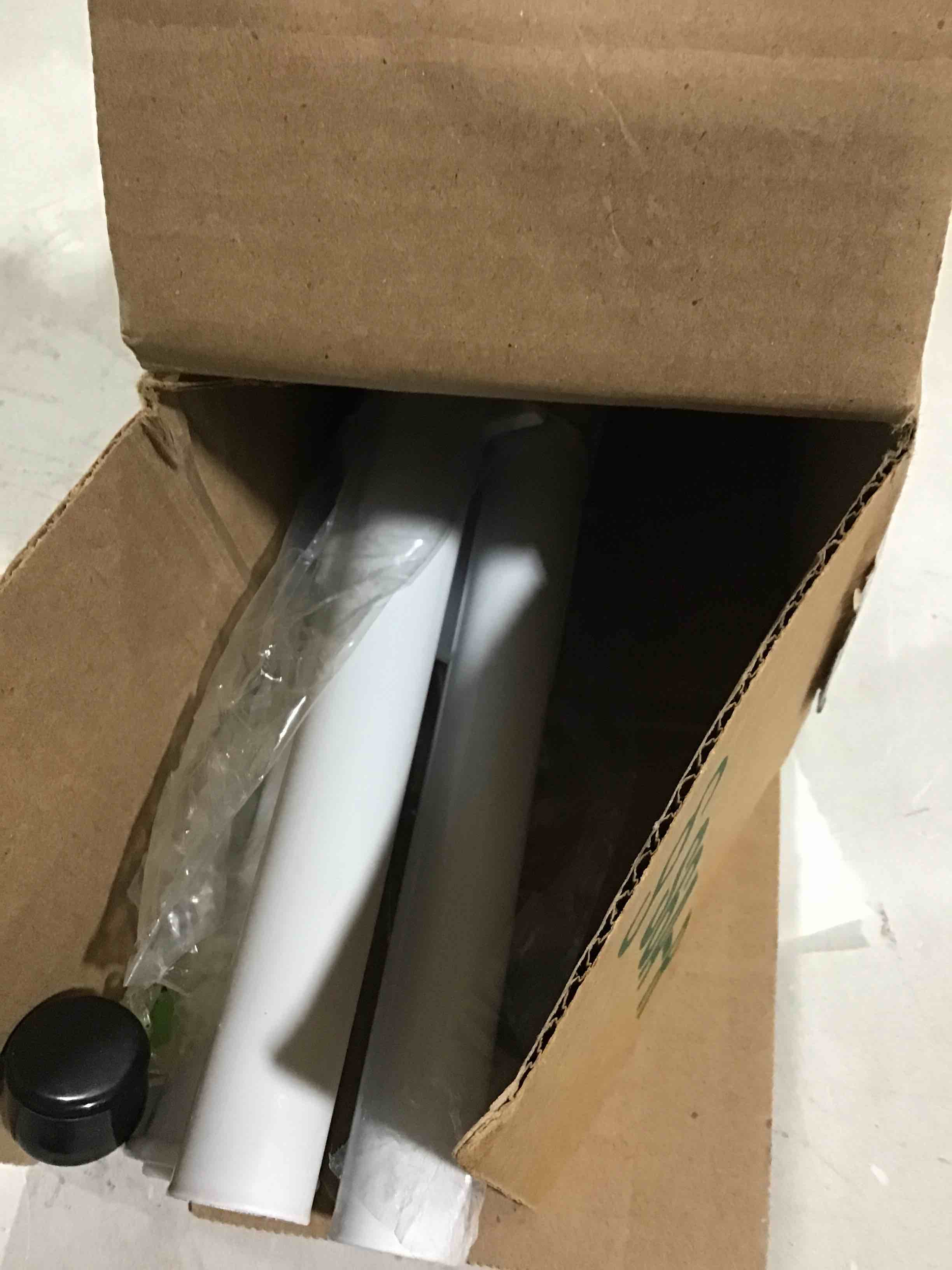 https://s3.amazonaws.com/lotting-images-prod/bidfta/GRN6467191_1716993549564.jpeg