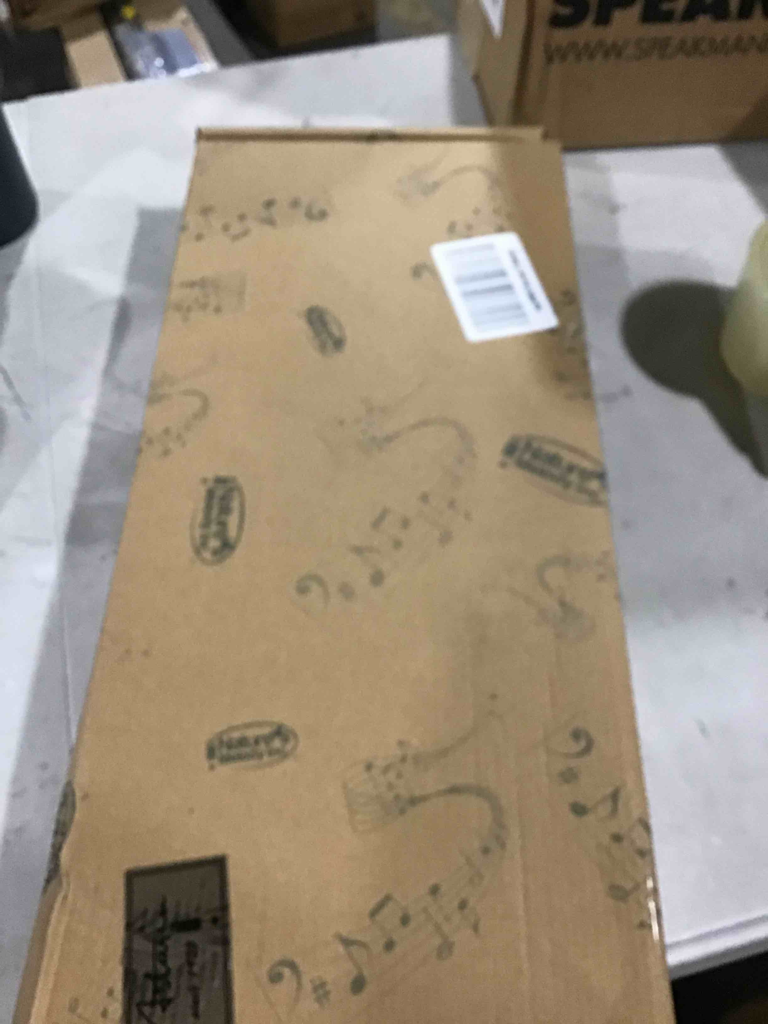 https://s3.amazonaws.com/lotting-images-prod/bidfta/GRN6467192_1716993190879.jpeg