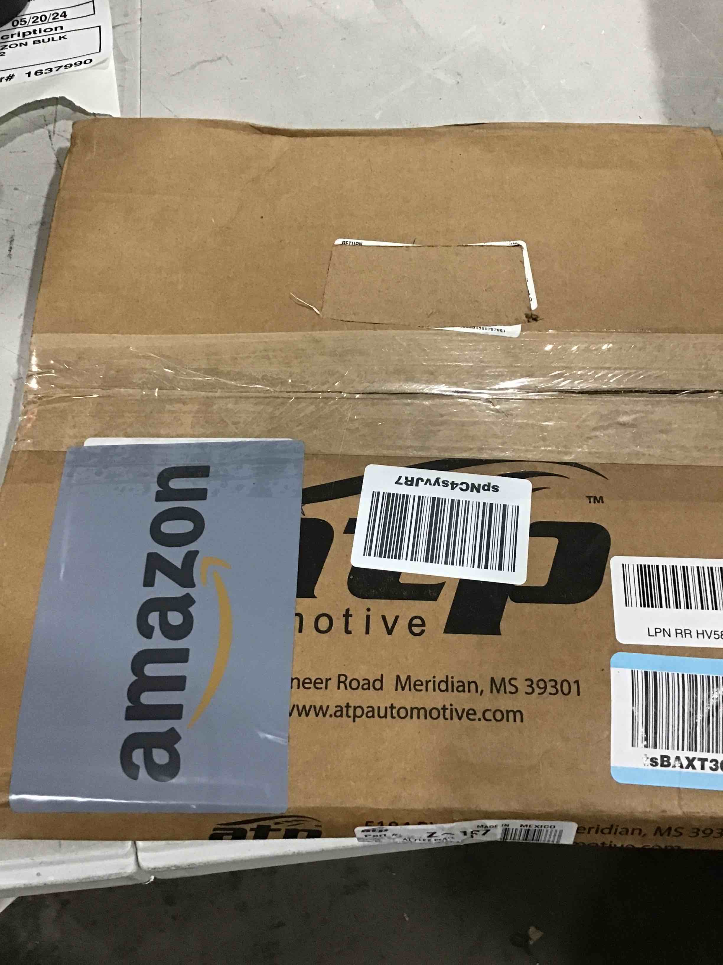 https://s3.amazonaws.com/lotting-images-prod/bidfta/GRN6467209_1716995941664.jpeg