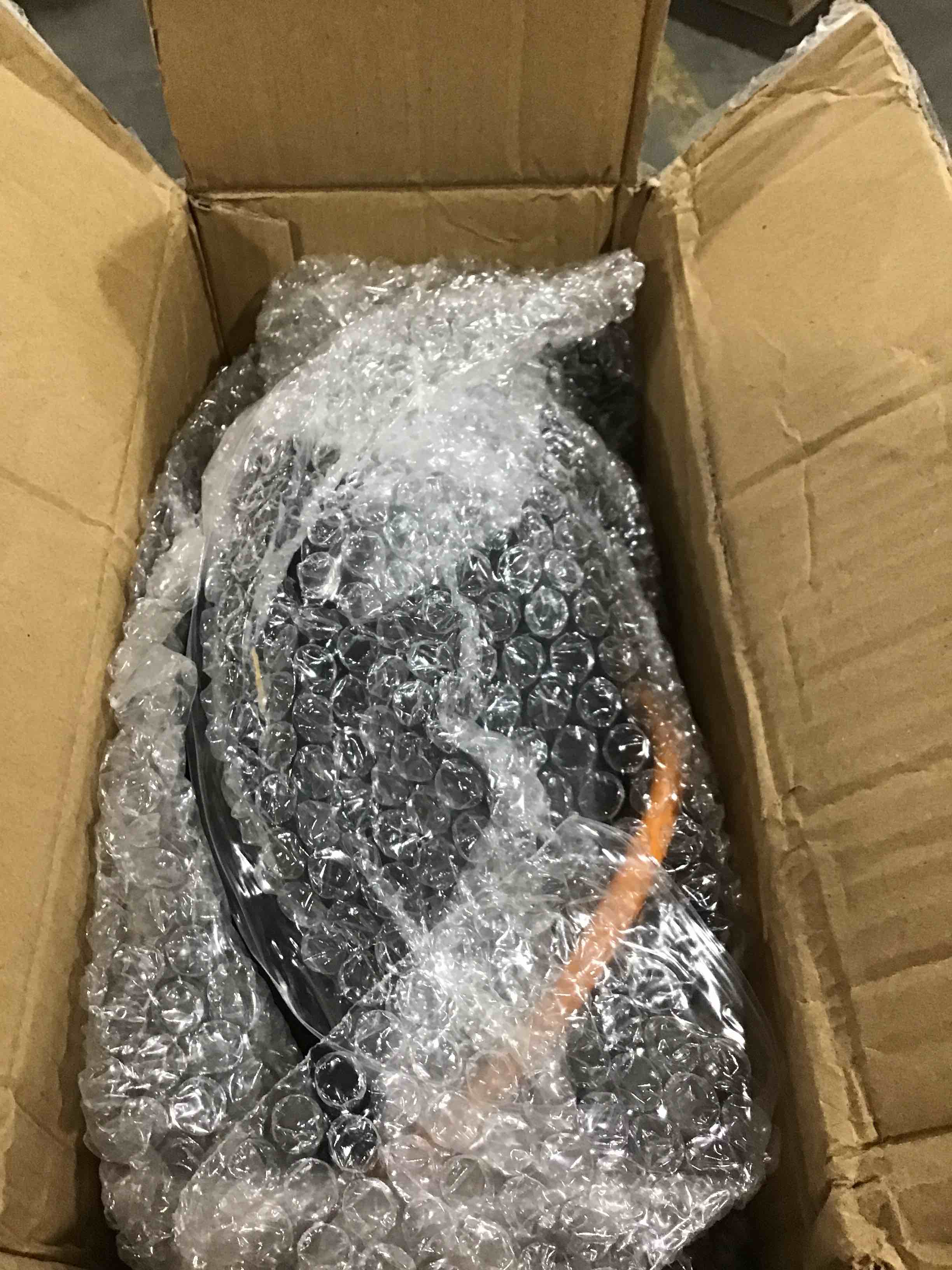 https://s3.amazonaws.com/lotting-images-prod/bidfta/GRN6467218_1716996676420.jpeg