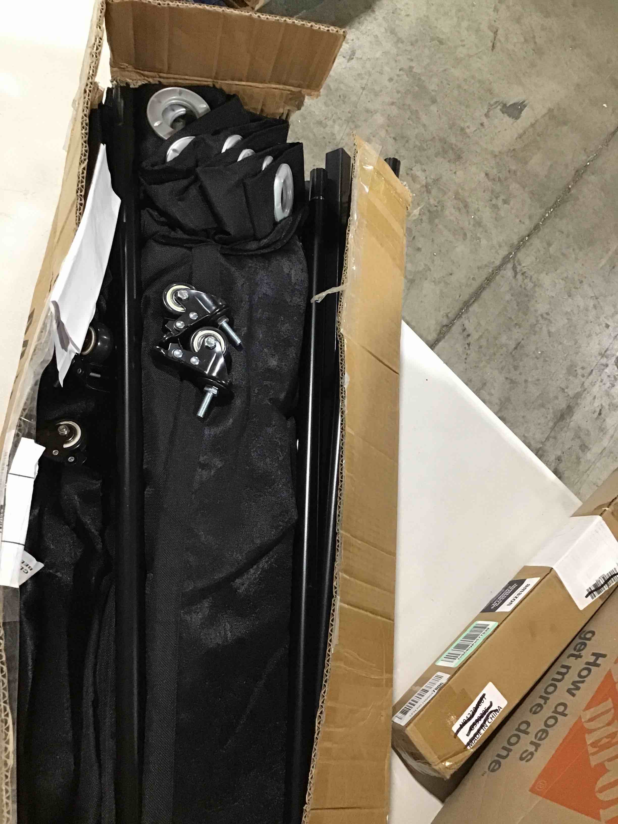 https://s3.amazonaws.com/lotting-images-prod/bidfta/GRN6468864_1717439816283.jpeg