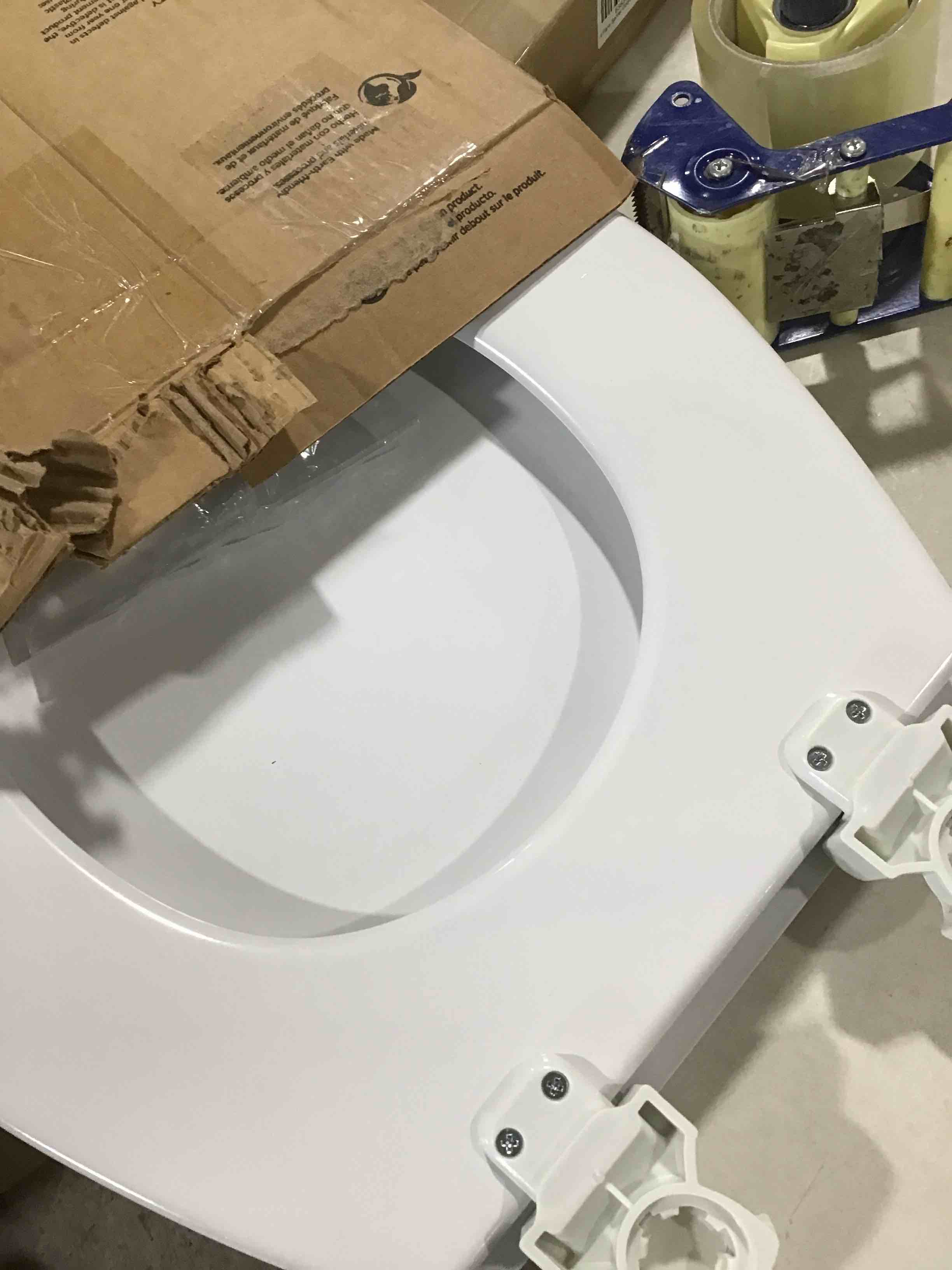 https://s3.amazonaws.com/lotting-images-prod/bidfta/GRN6471892_1717095326265.jpeg