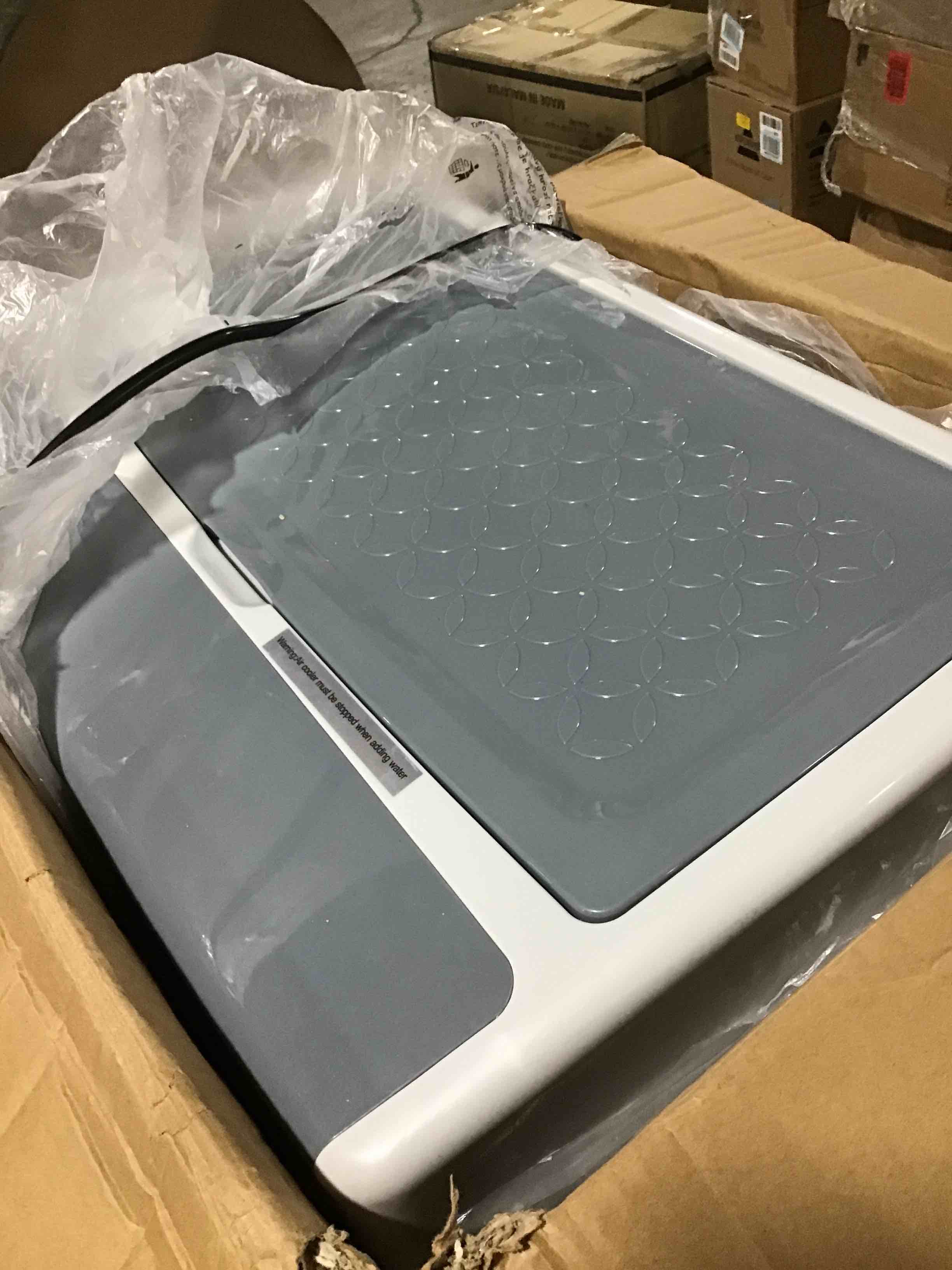 https://s3.amazonaws.com/lotting-images-prod/bidfta/GRN6472310_1717593003287.jpeg