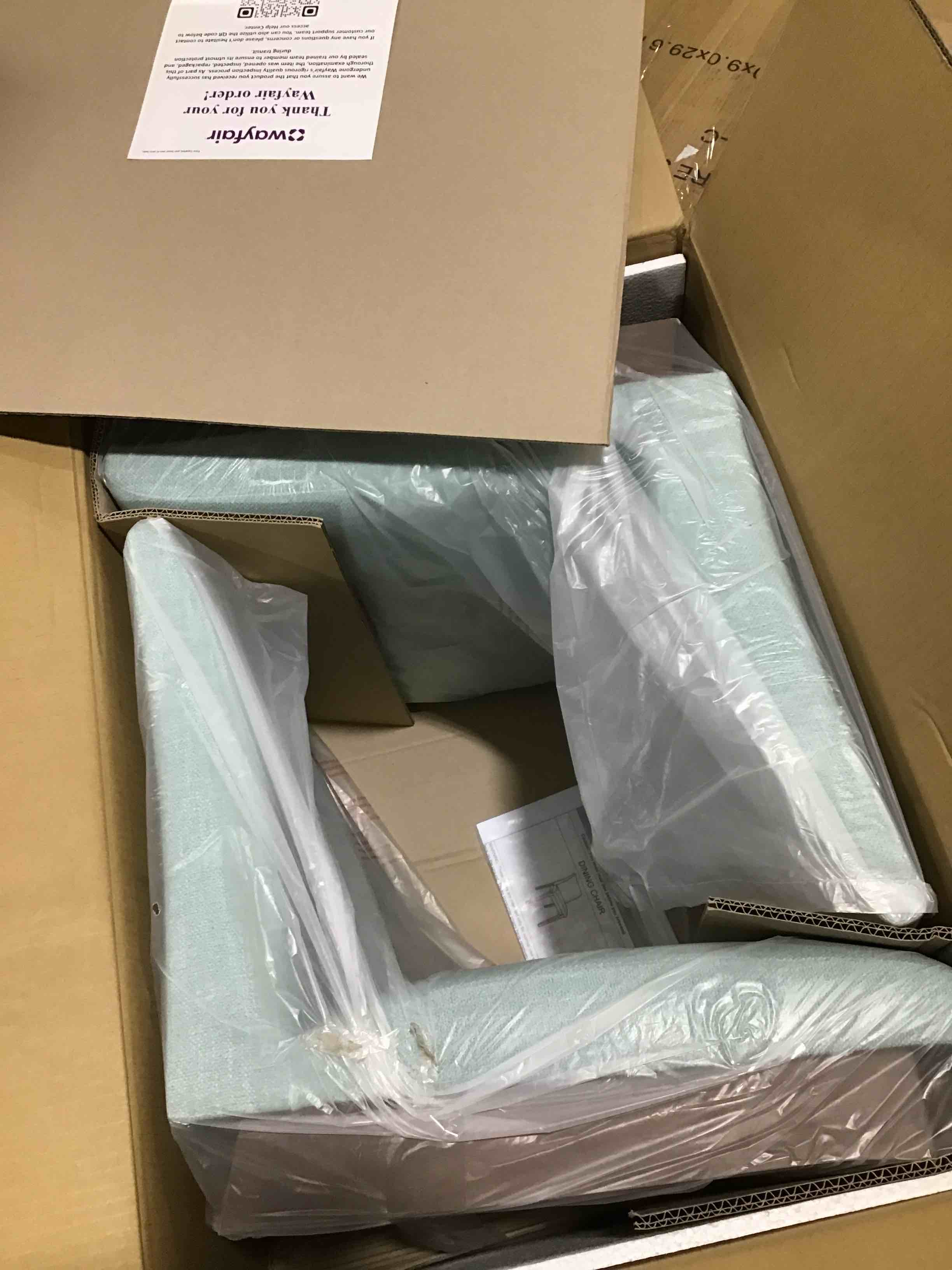 https://s3.amazonaws.com/lotting-images-prod/bidfta/GRN6472641_1717775696755.jpeg