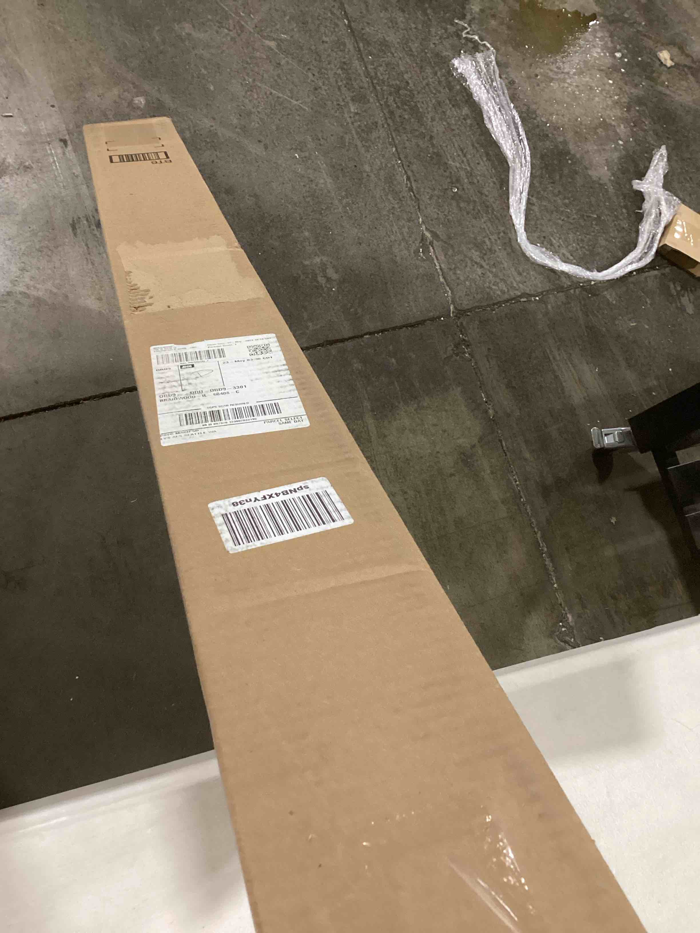 https://s3.amazonaws.com/lotting-images-prod/bidfta/GRN6475026_1718307360957.jpeg