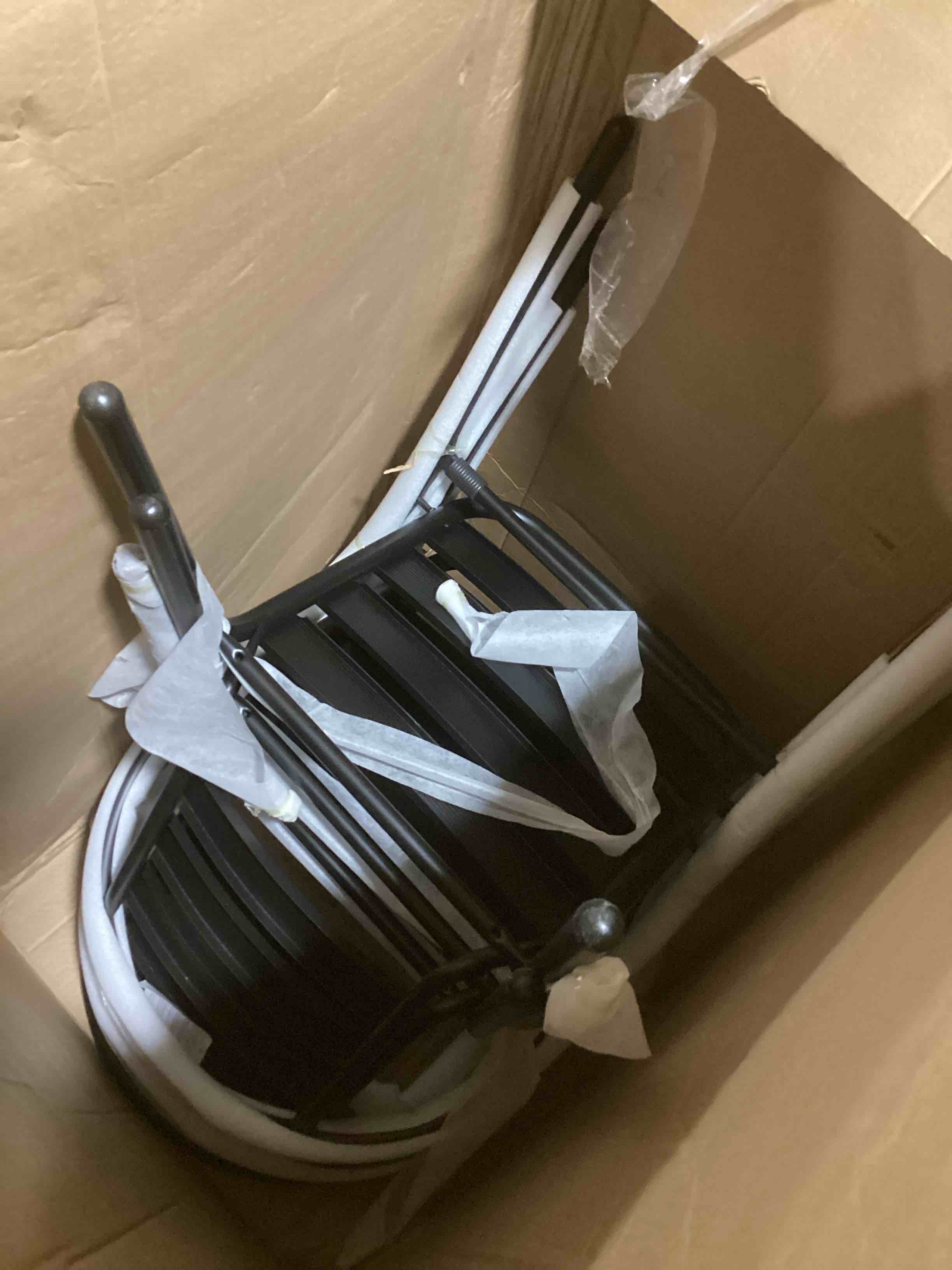 https://s3.amazonaws.com/lotting-images-prod/bidfta/GRN6475230_1718458112752.jpeg