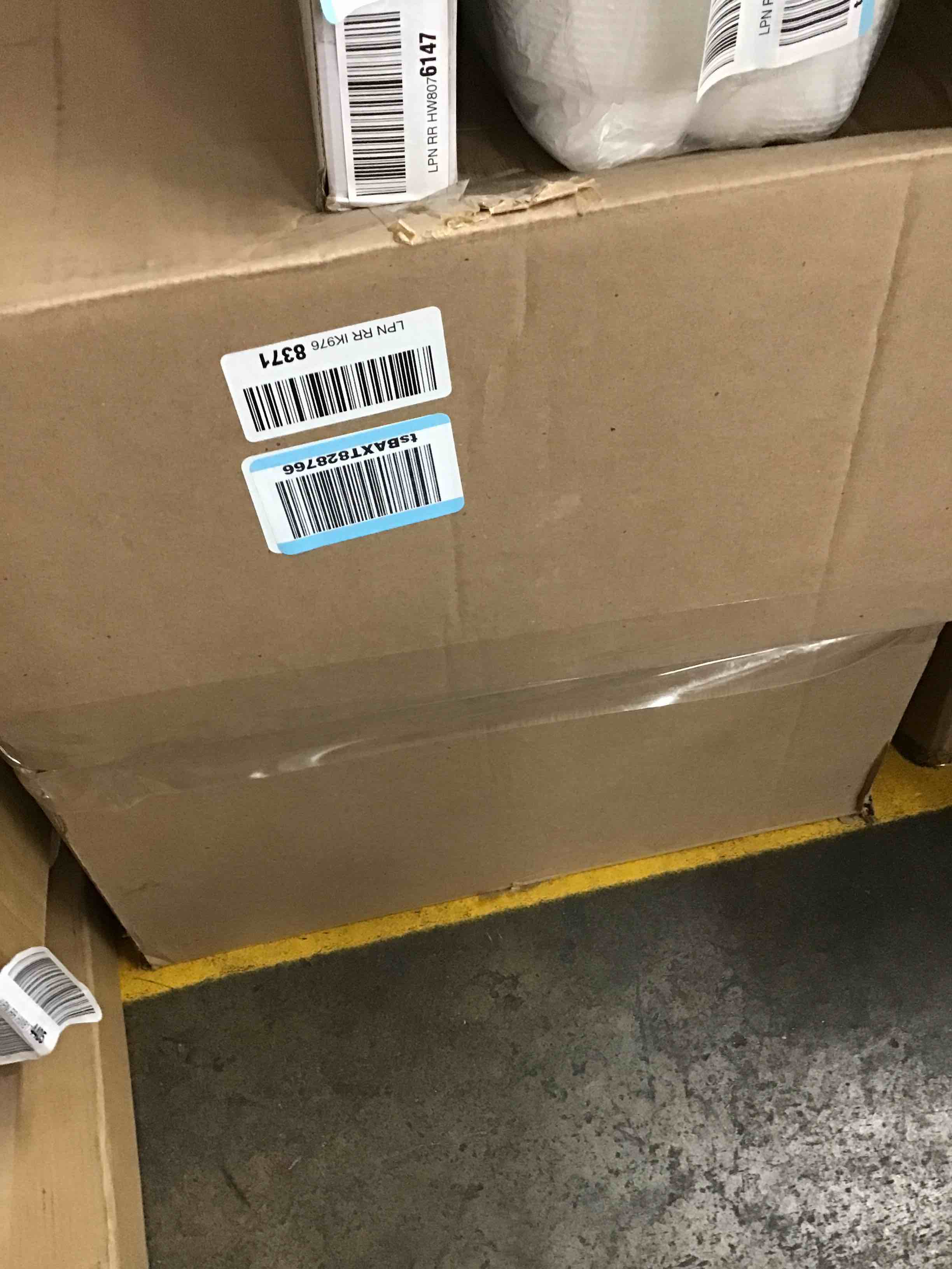 https://s3.amazonaws.com/lotting-images-prod/bidfta/GRN6477892_1718368618705.jpeg