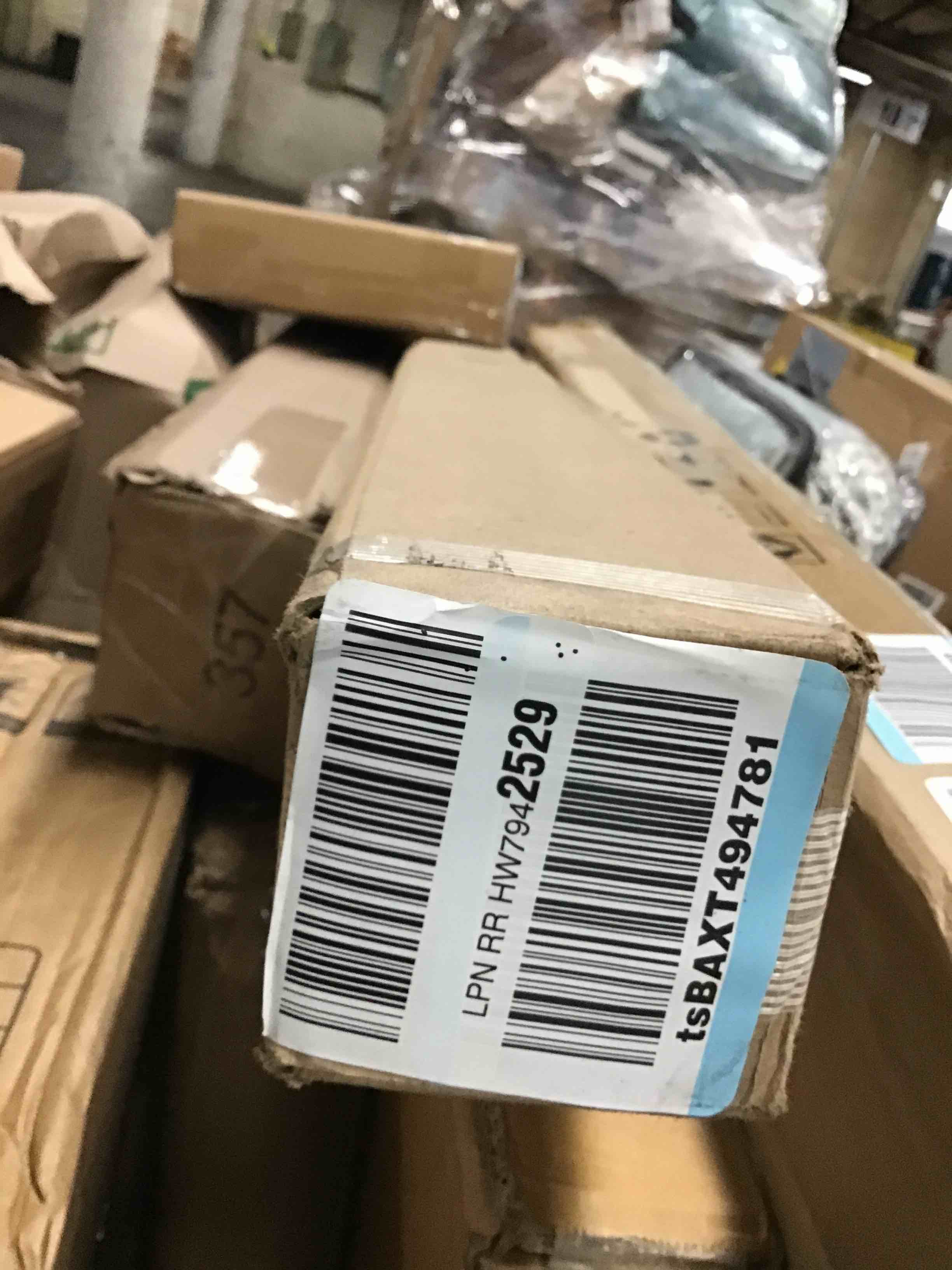 https://s3.amazonaws.com/lotting-images-prod/bidfta/GRN6477905_1718369374880.jpeg