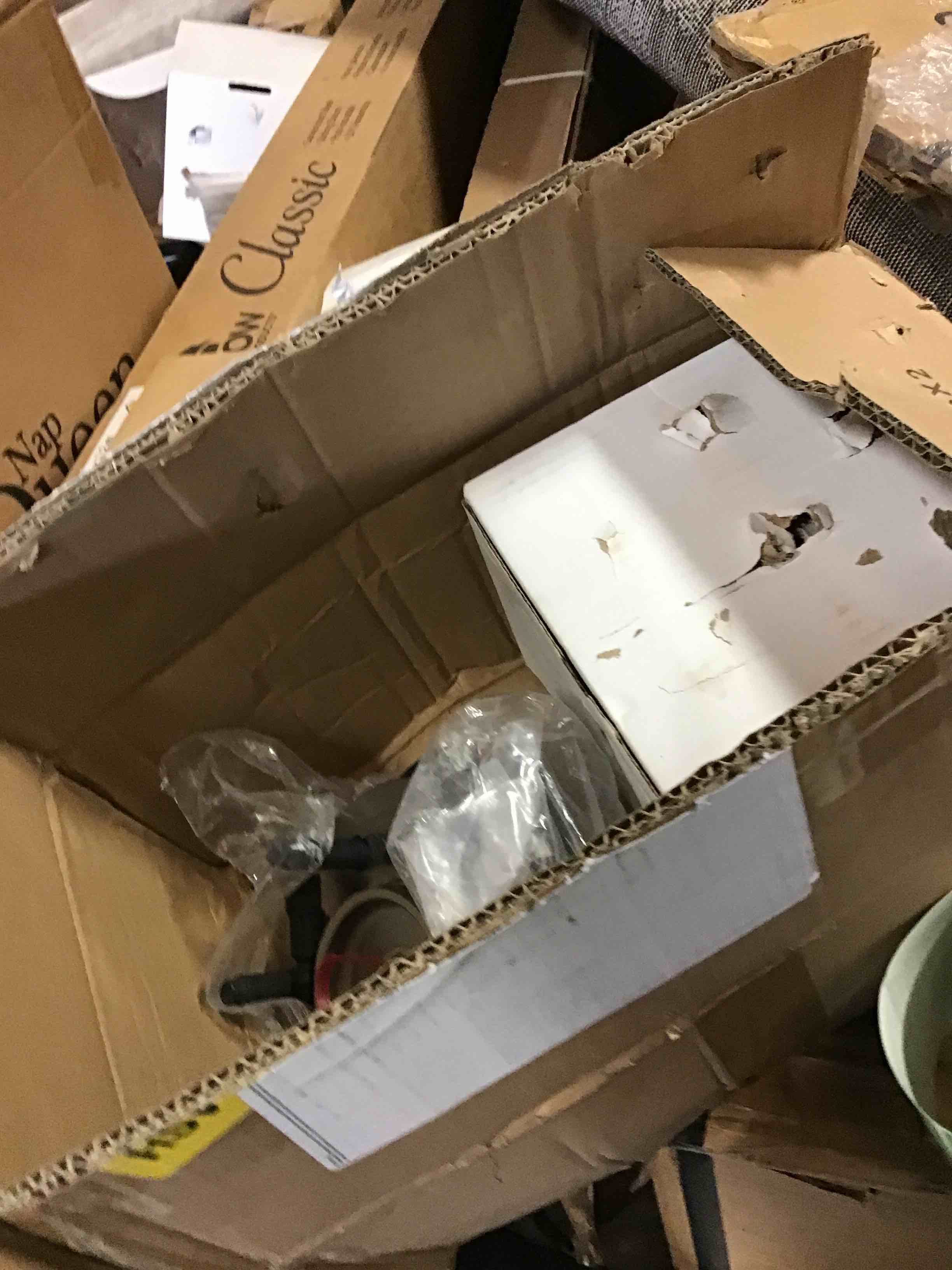 https://s3.amazonaws.com/lotting-images-prod/bidfta/GRN6482772_1722888012022.jpeg