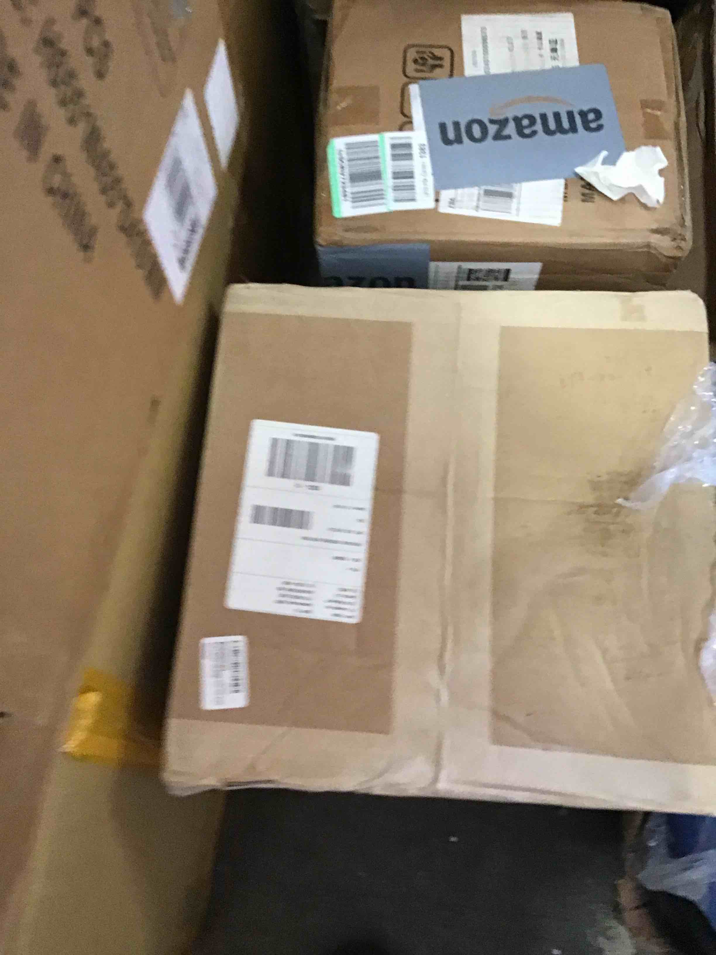 https://s3.amazonaws.com/lotting-images-prod/bidfta/GRN6482799_1722958133673.jpeg