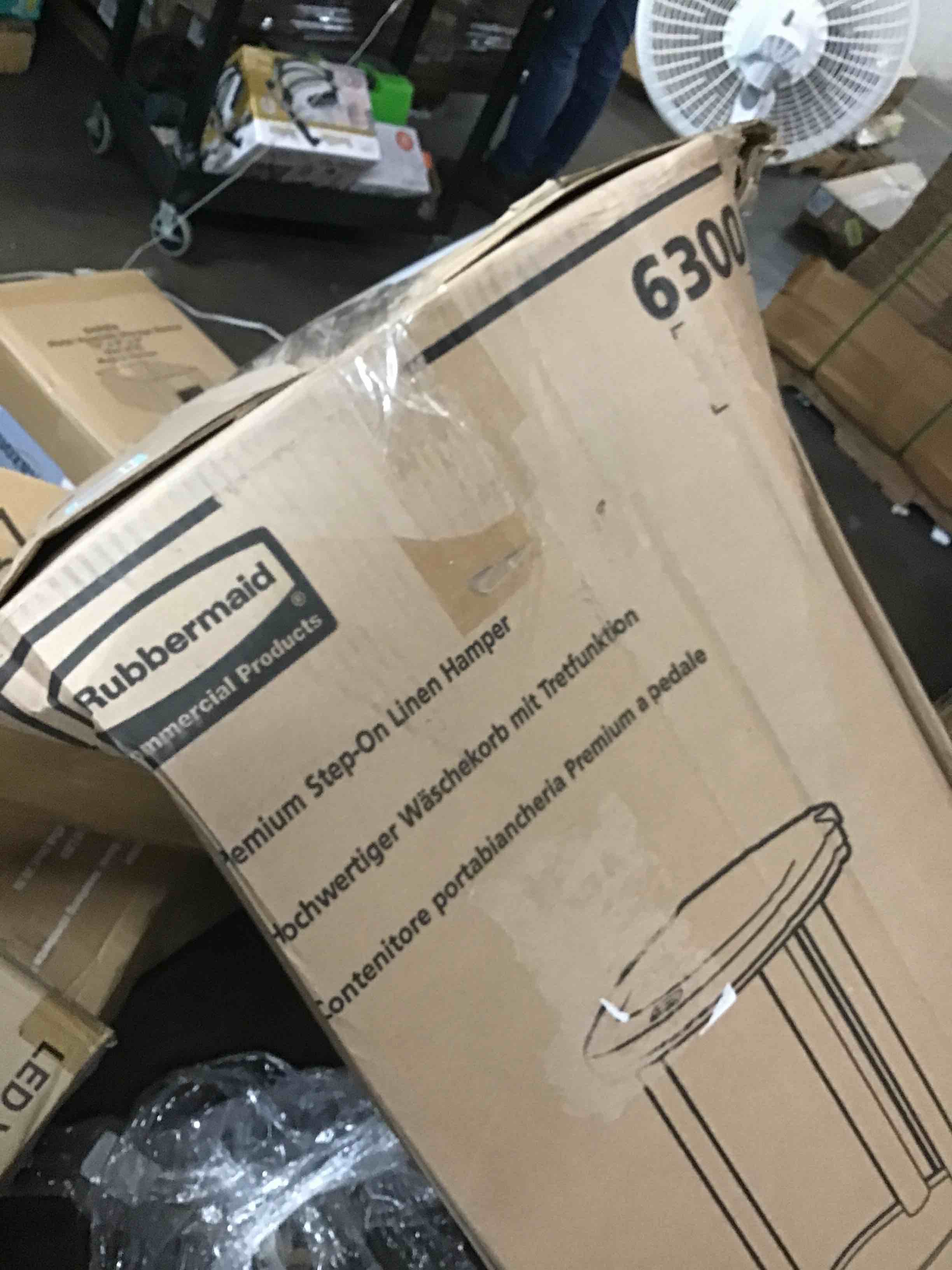 https://s3.amazonaws.com/lotting-images-prod/bidfta/GRN6483408_1723207623743.jpeg
