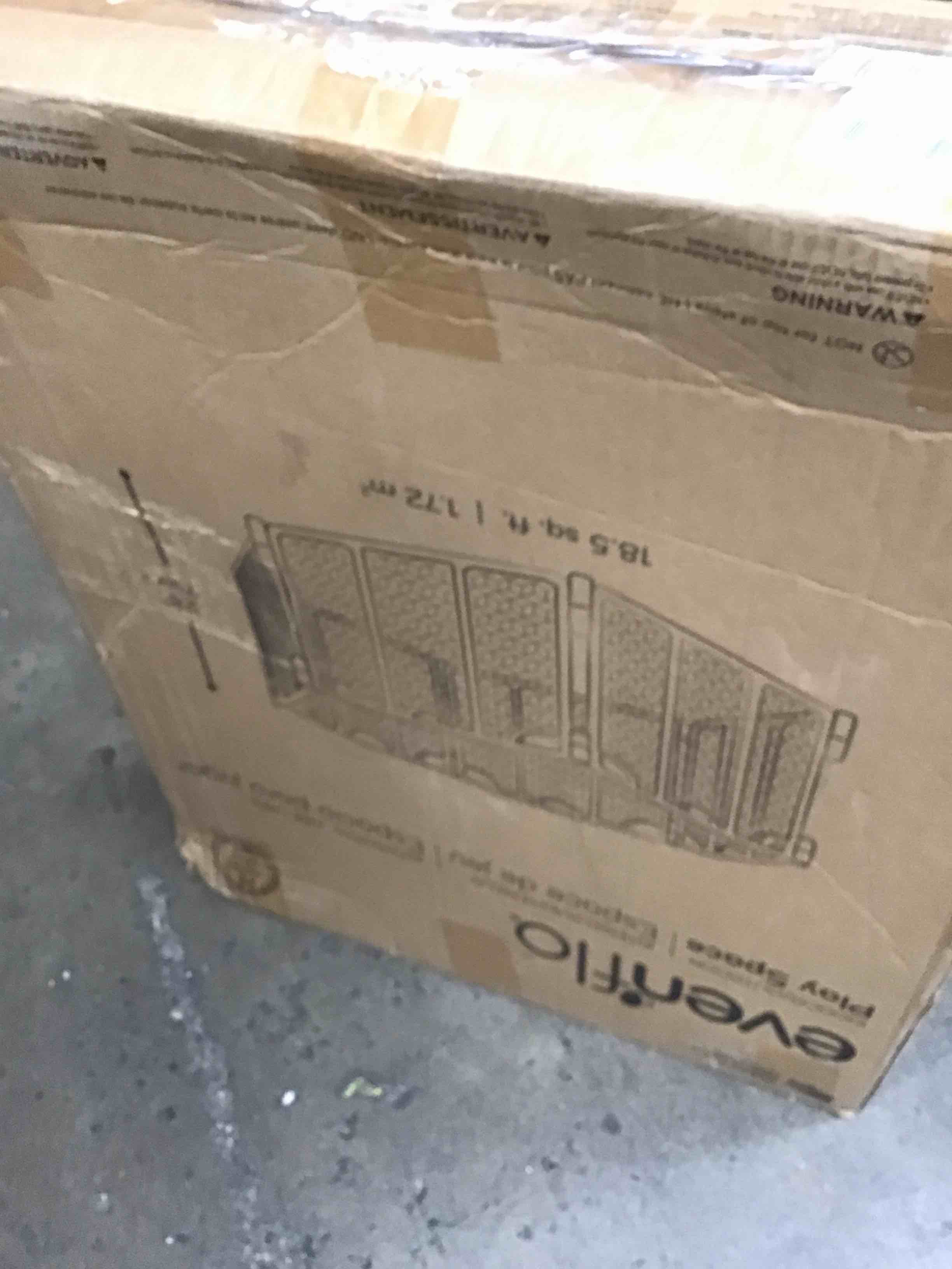 Evenflo Versatile Play Space Adjustable Play Area, 6-Panel (Cool Gray)