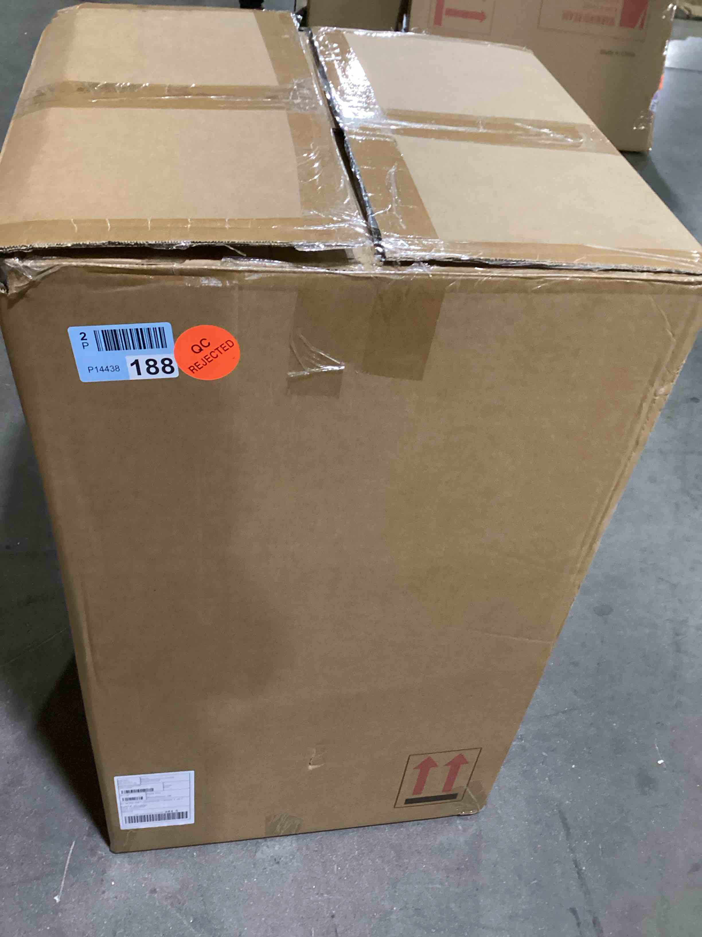 https://s3.amazonaws.com/lotting-images-prod/bidfta/GRN6488056_1720446824252.jpeg