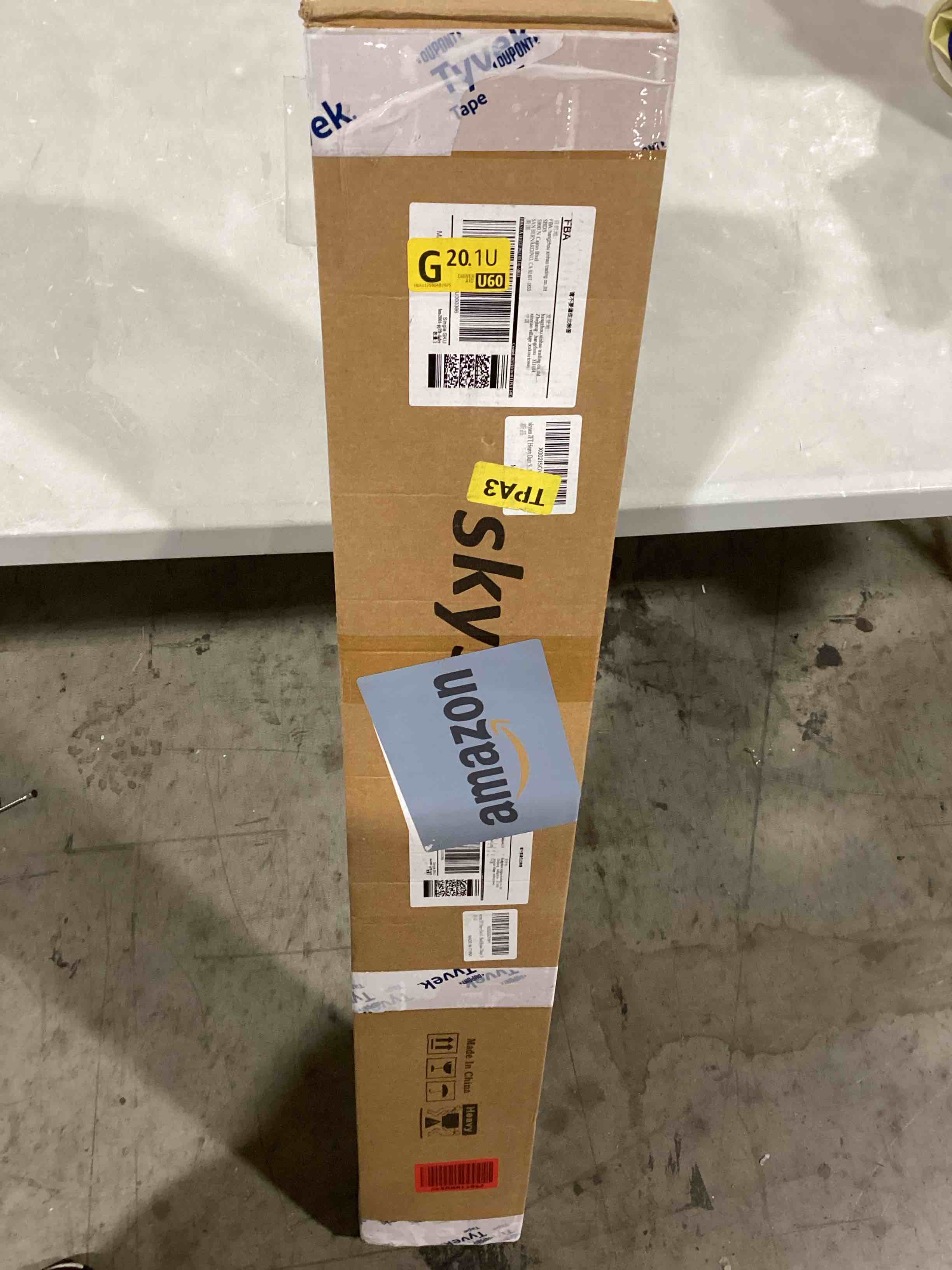 https://s3.amazonaws.com/lotting-images-prod/bidfta/GRN6488612_1720699082025.jpeg