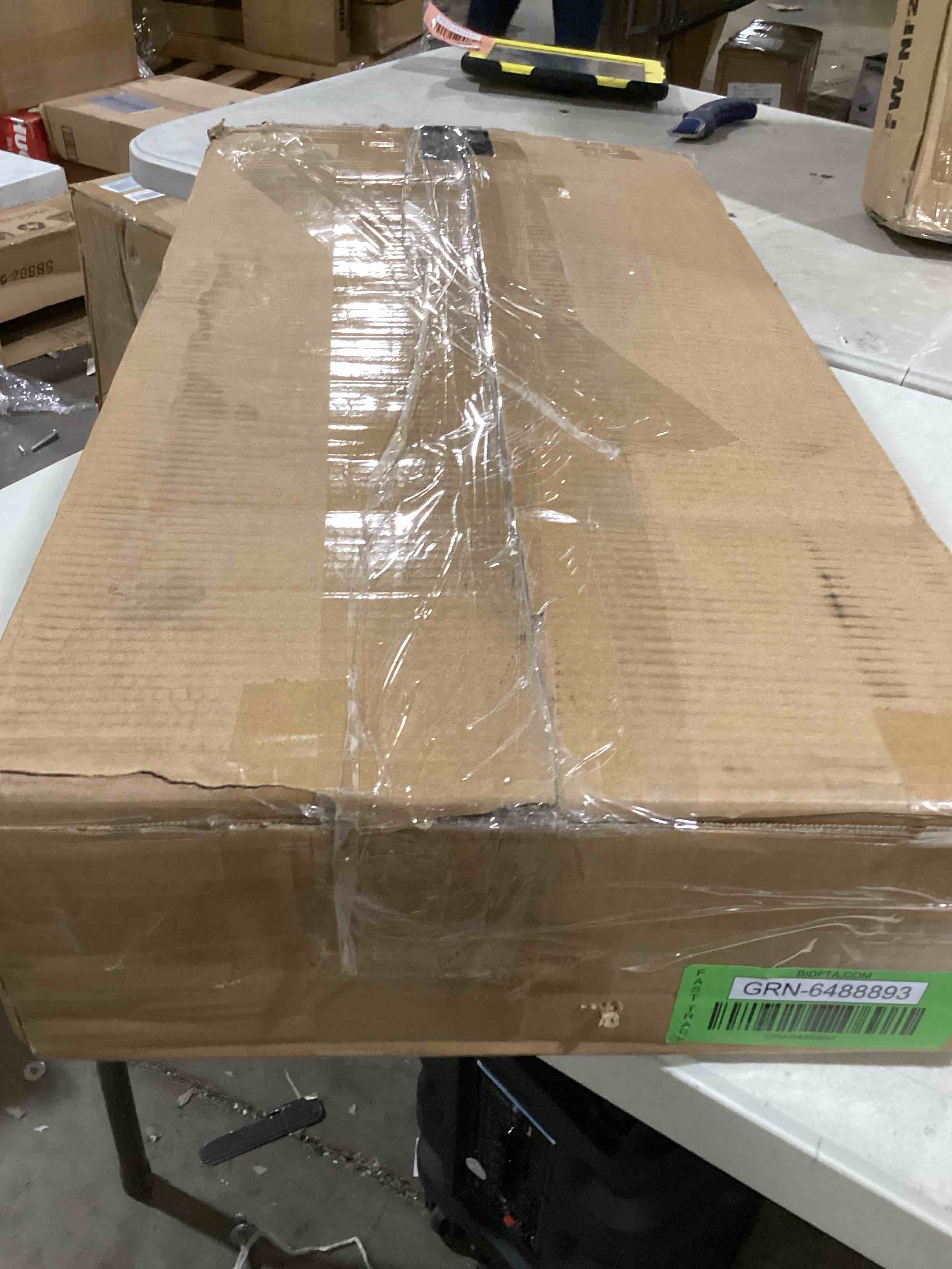 https://s3.amazonaws.com/lotting-images-prod/bidfta/GRN6488893_1720798105350.jpeg