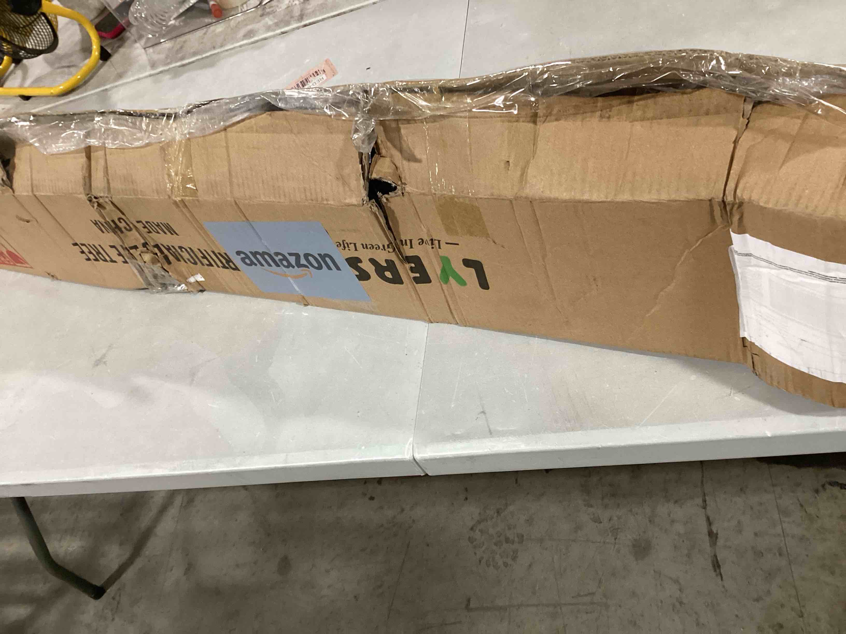 https://s3.amazonaws.com/lotting-images-prod/bidfta/GRN6489000_1720788973608.jpeg