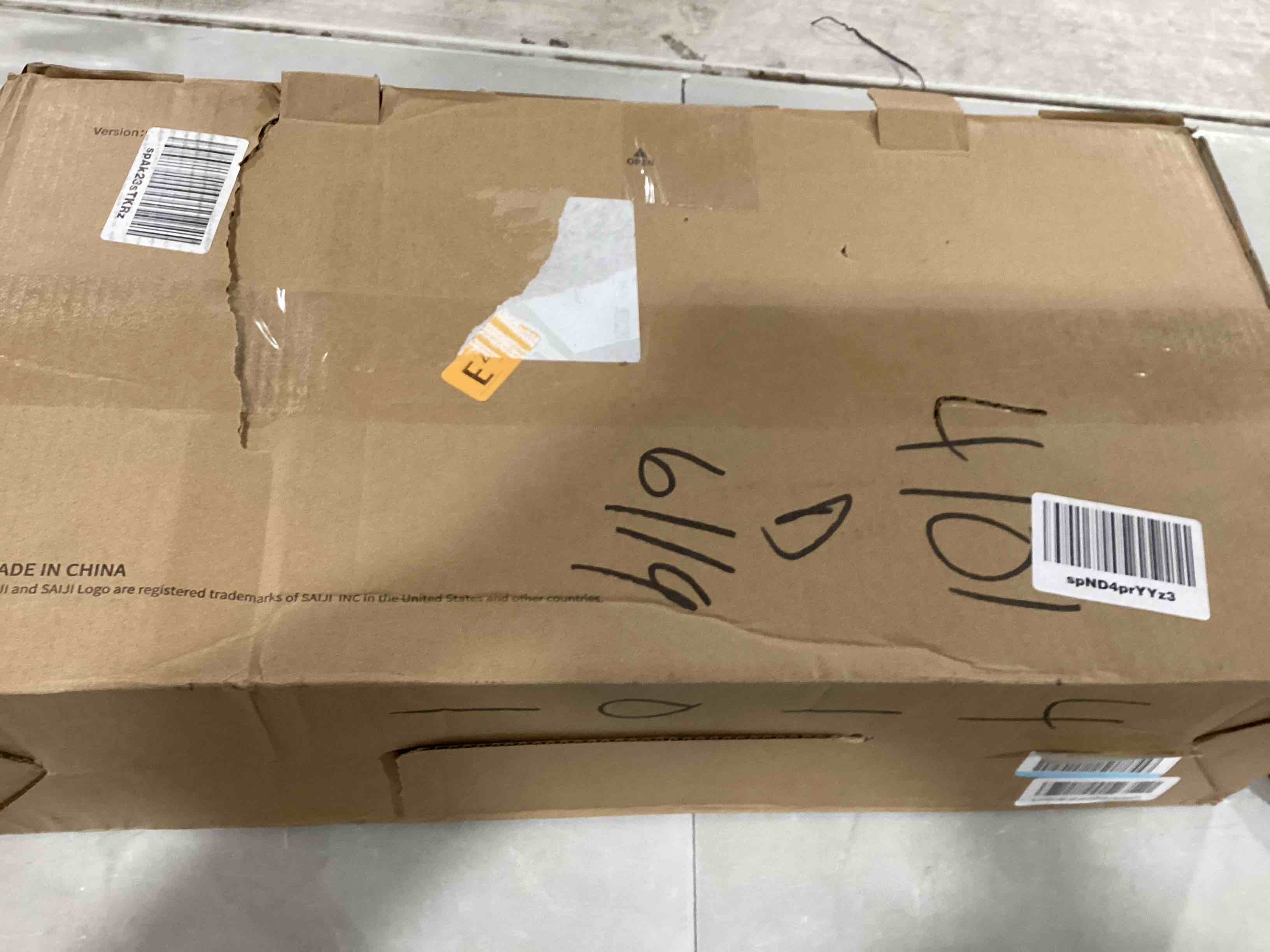 https://s3.amazonaws.com/lotting-images-prod/bidfta/GRN6489070_1720798025507.jpeg