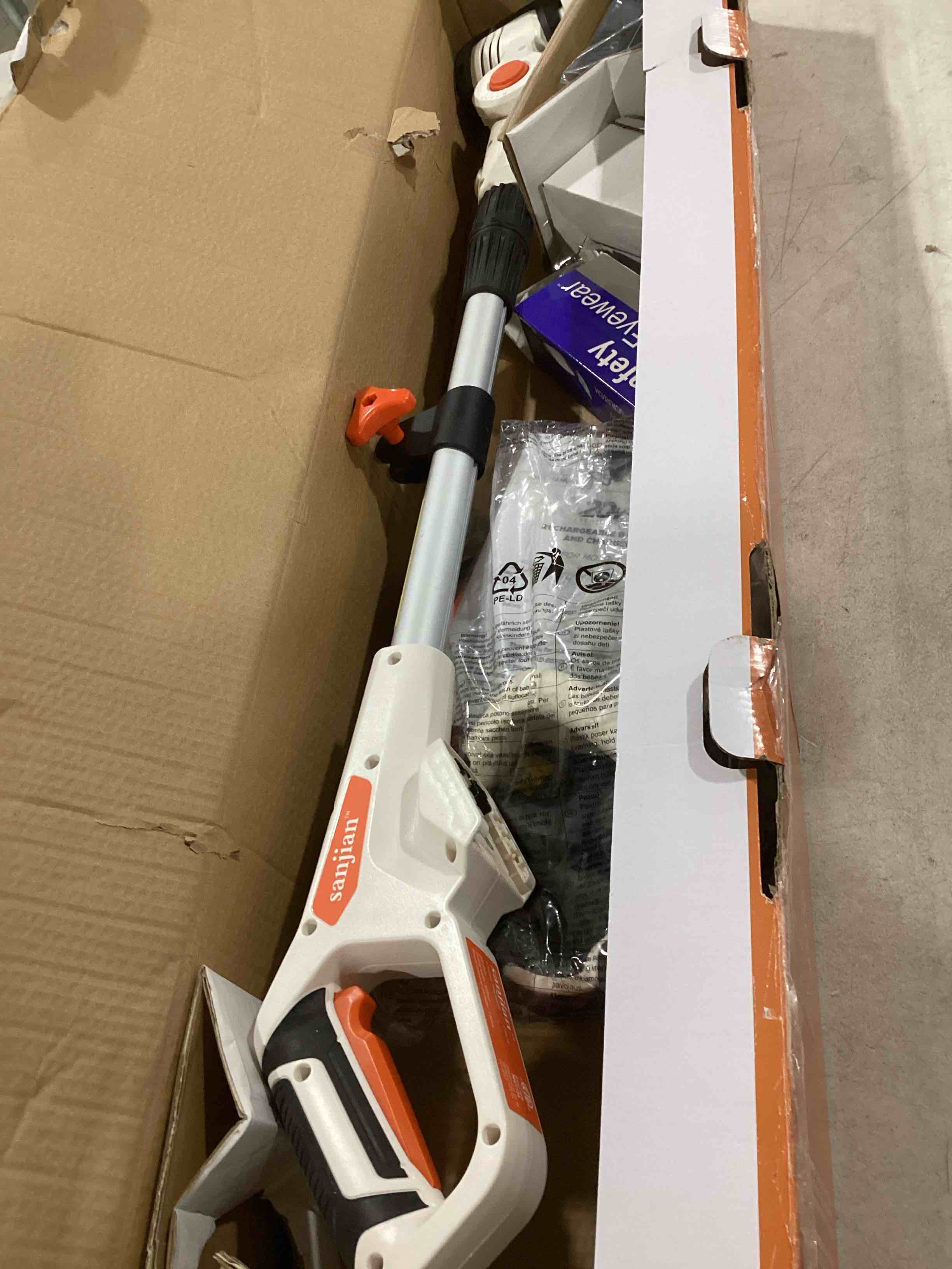 https://s3.amazonaws.com/lotting-images-prod/bidfta/GRN6489407_1721072769673.jpeg