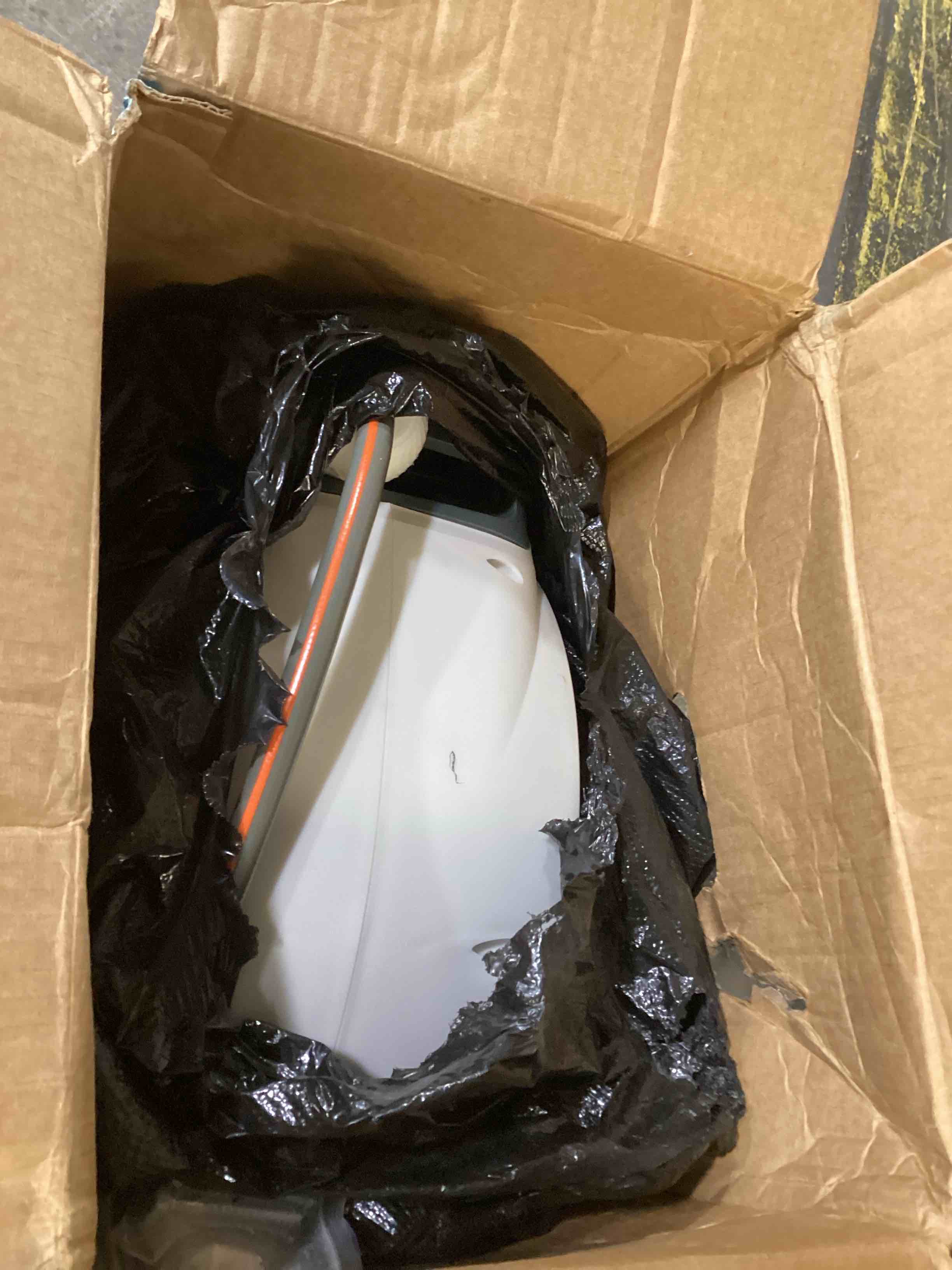 https://s3.amazonaws.com/lotting-images-prod/bidfta/GRN6491464_1722283169103.jpeg