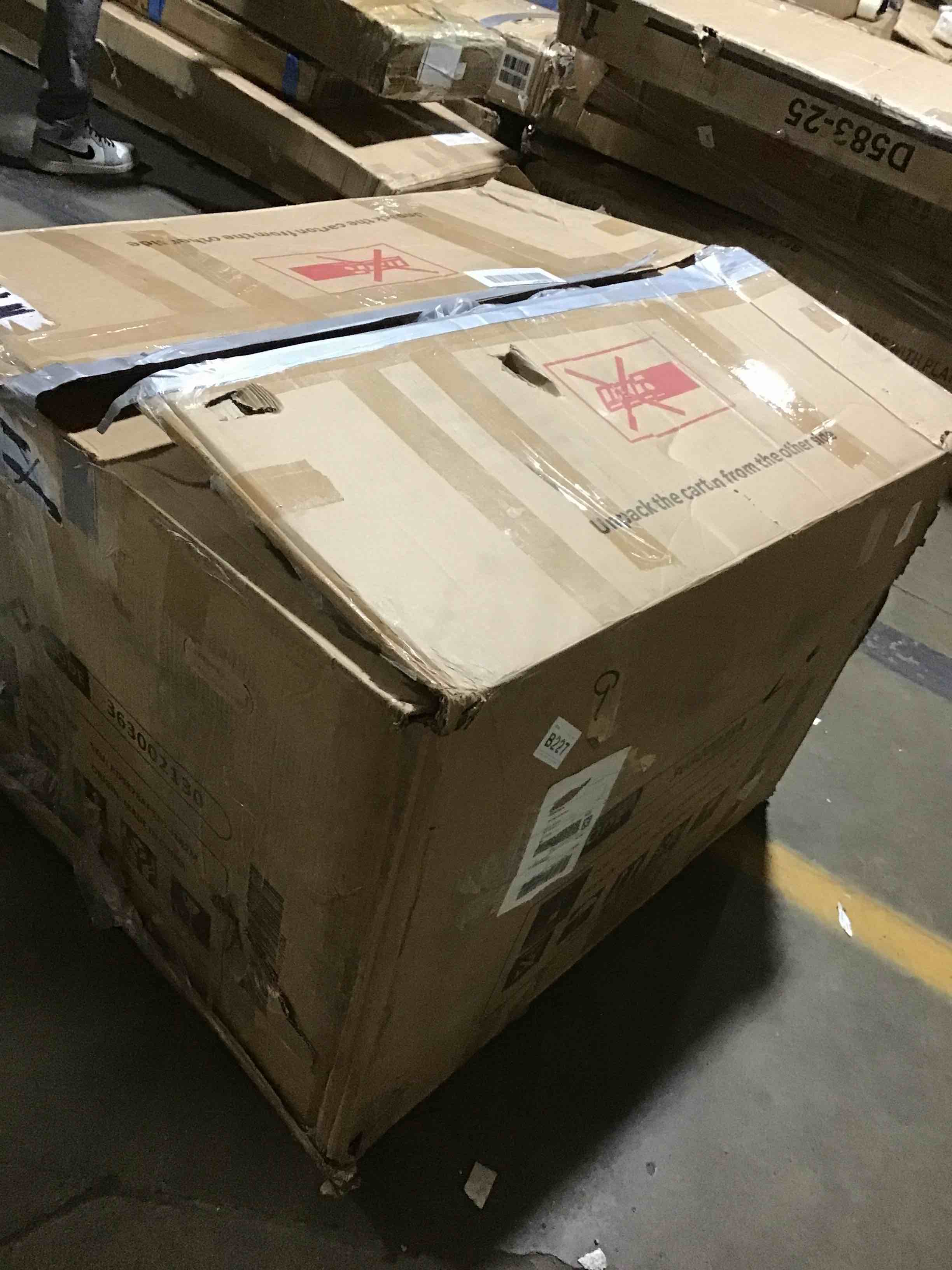 https://s3.amazonaws.com/lotting-images-prod/bidfta/GRN6492032_1728501312794.jpeg