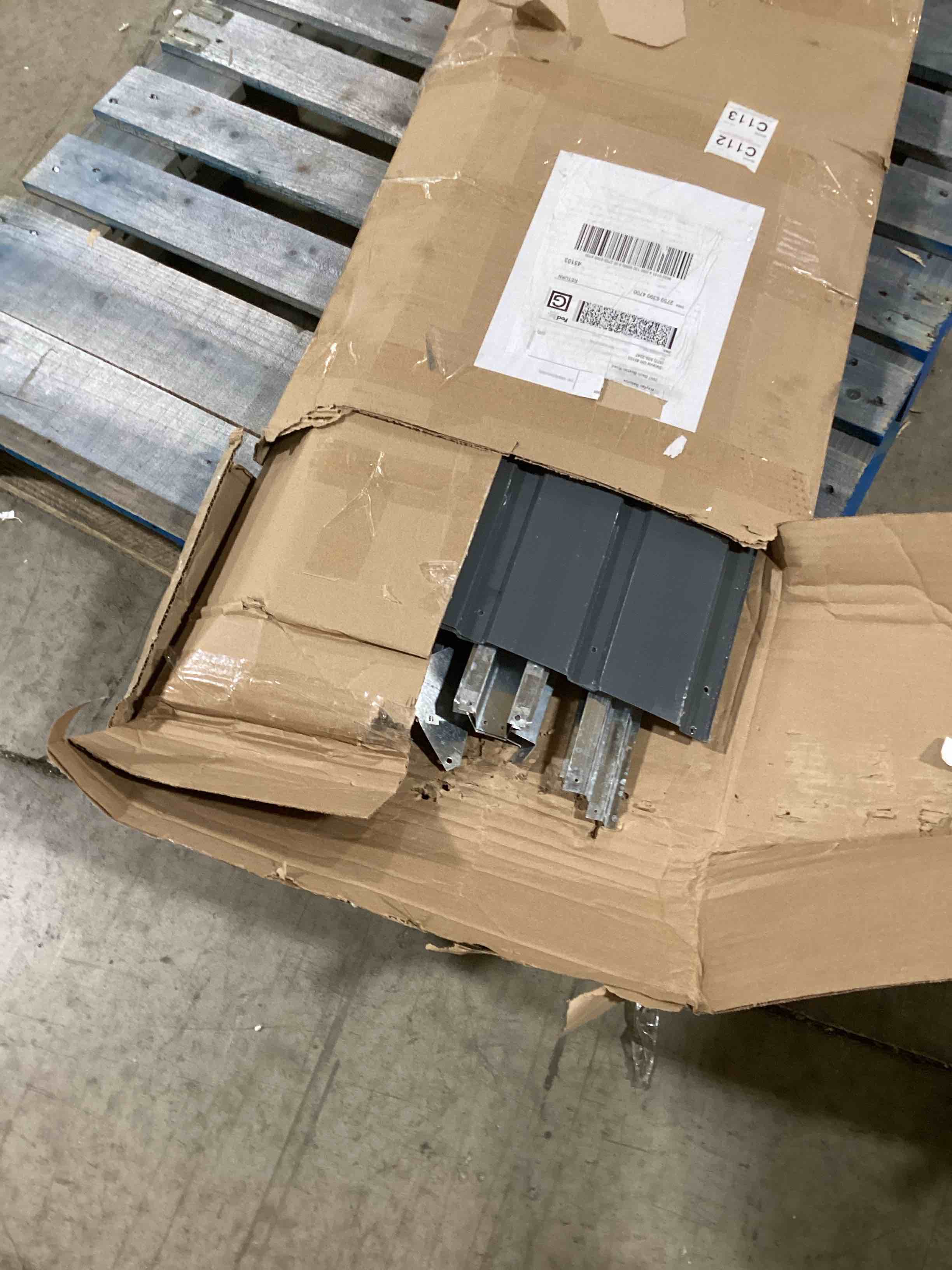 https://s3.amazonaws.com/lotting-images-prod/bidfta/GRN6493822_1721154815484.jpeg