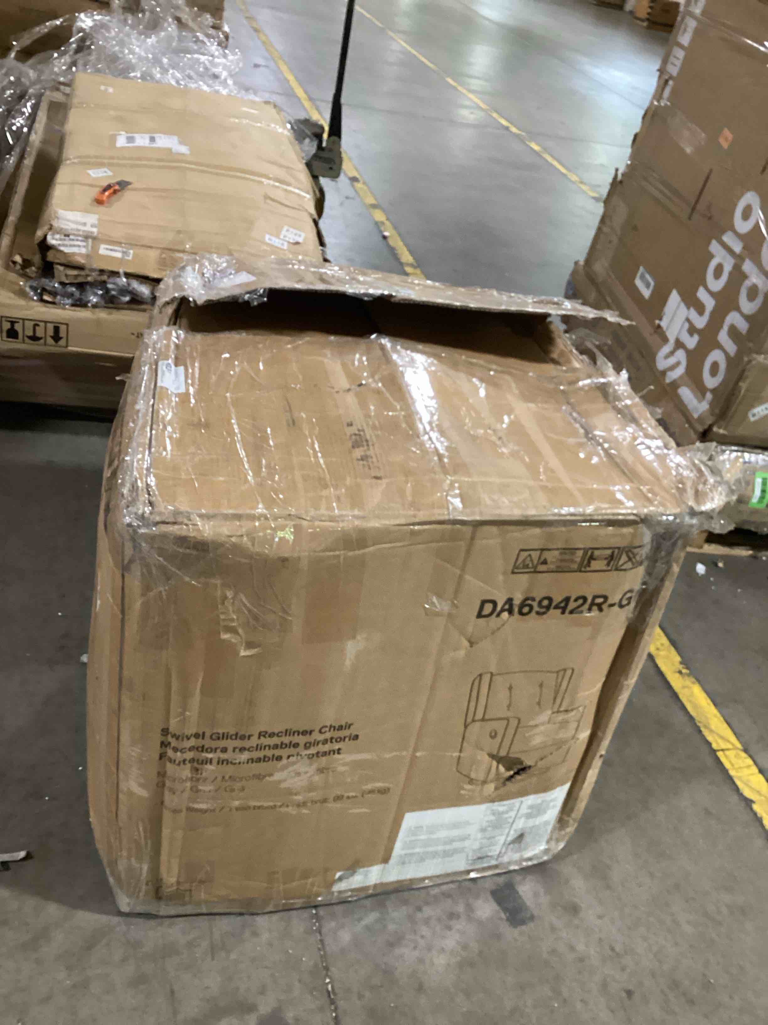 https://s3.amazonaws.com/lotting-images-prod/bidfta/GRN6493904_1721310150206.jpeg