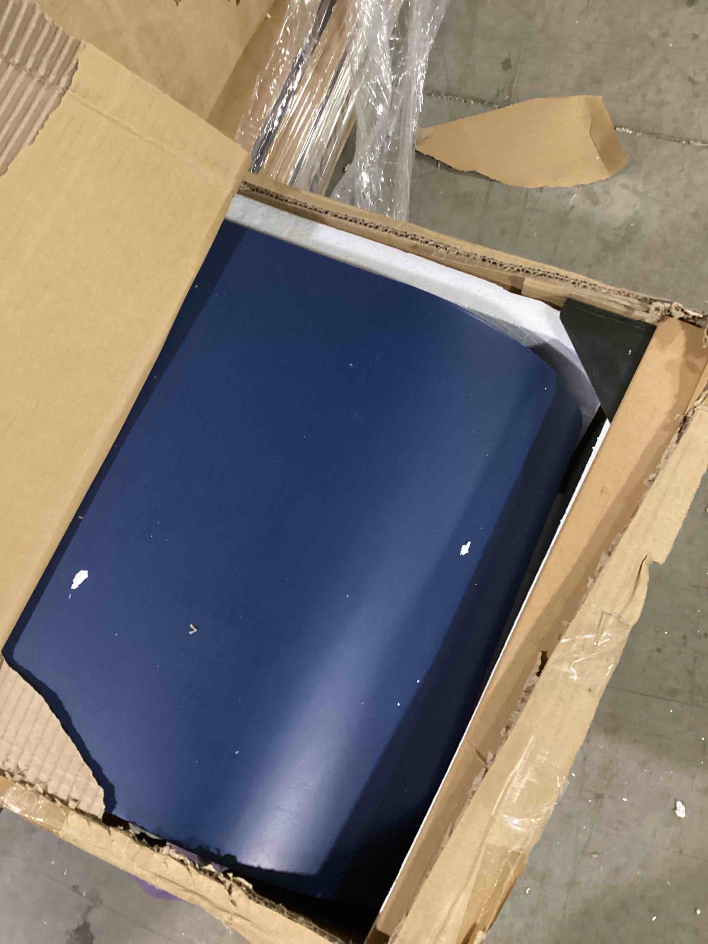 https://s3.amazonaws.com/lotting-images-prod/bidfta/GRN6493939_1721314987983.jpeg
