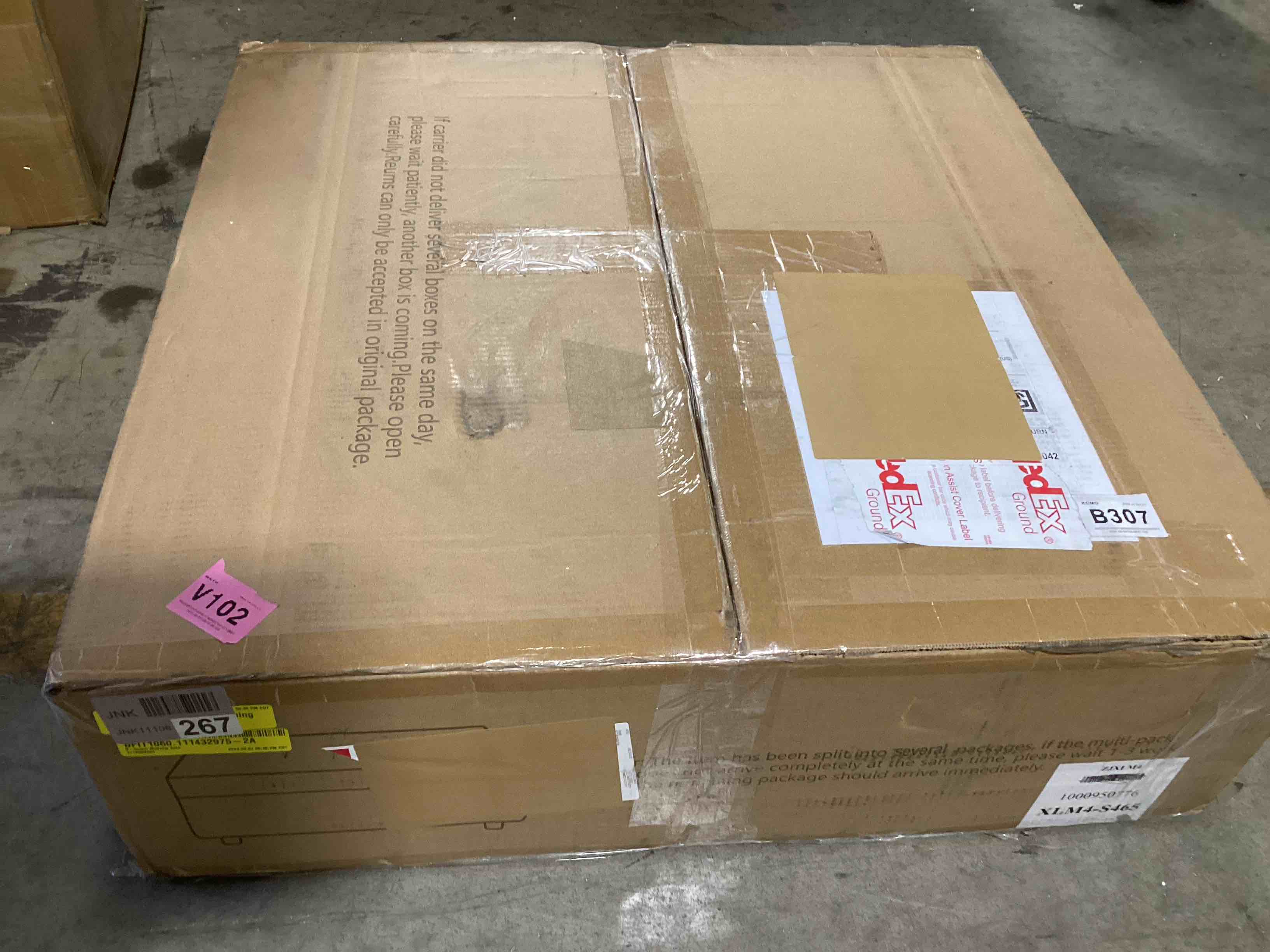 https://s3.amazonaws.com/lotting-images-prod/bidfta/GRN6496070_1718473447085.jpeg