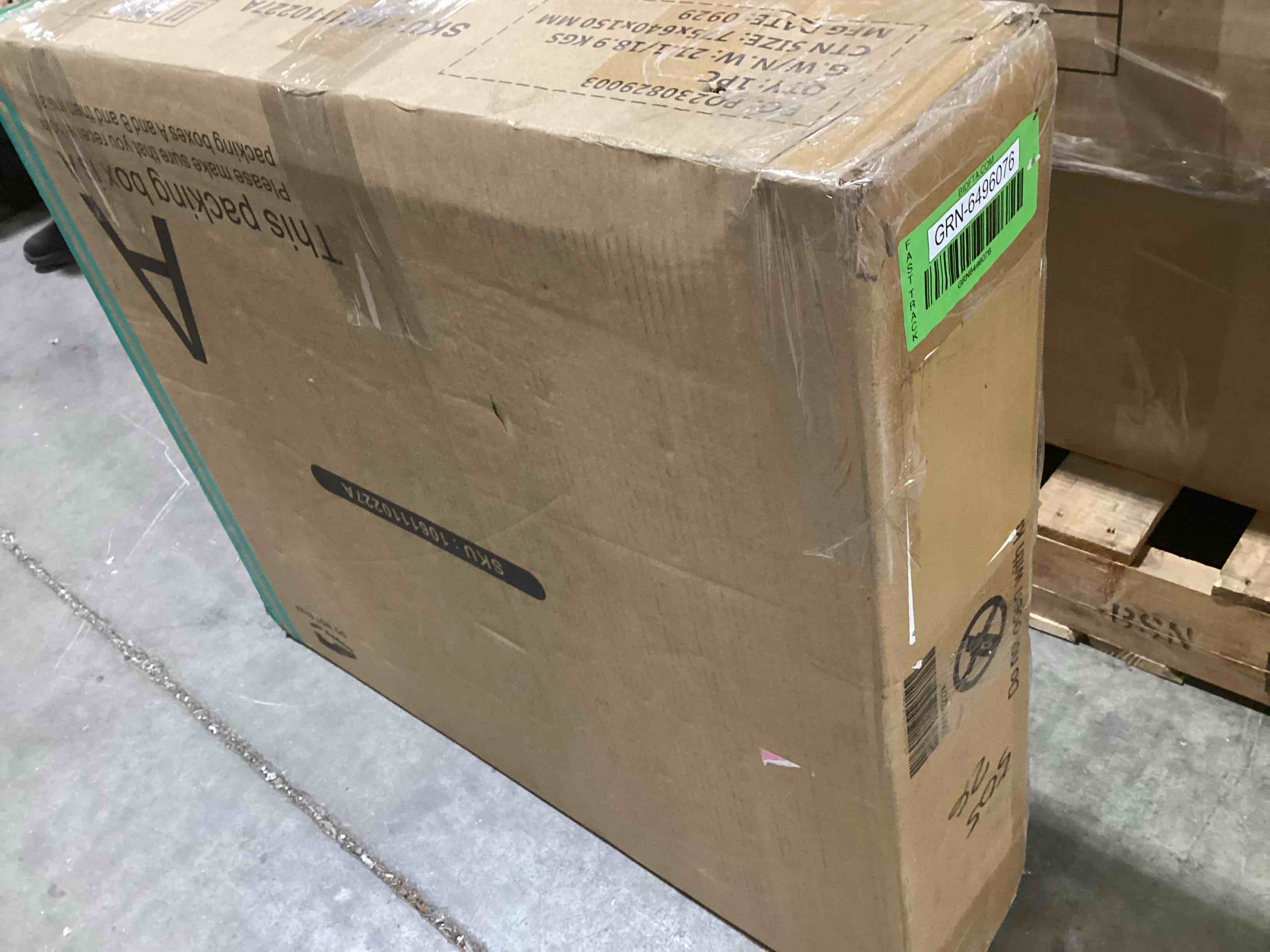 https://s3.amazonaws.com/lotting-images-prod/bidfta/GRN6496076_1718623608924.jpeg
