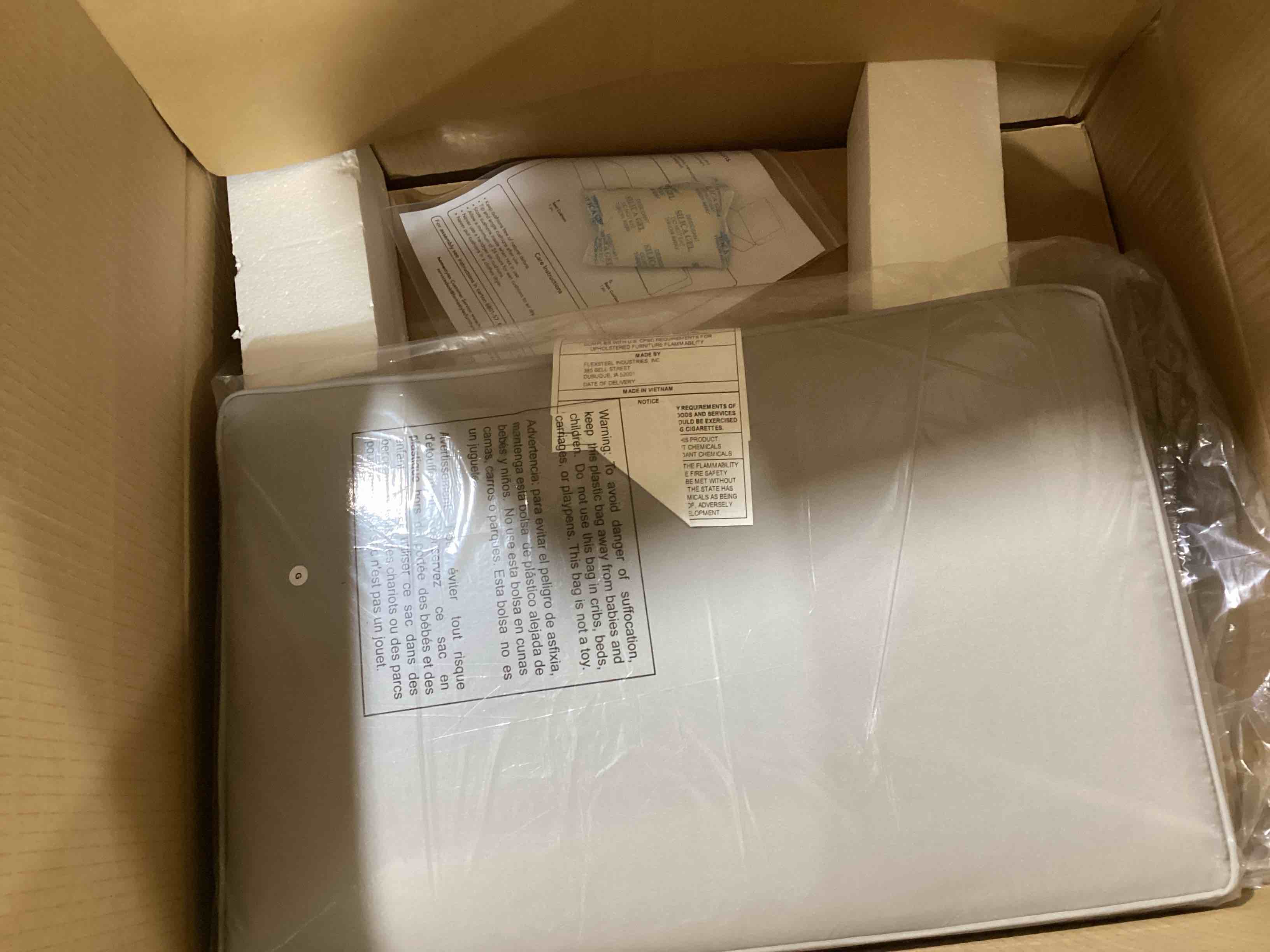https://s3.amazonaws.com/lotting-images-prod/bidfta/GRN6496085_1718625604512.jpeg