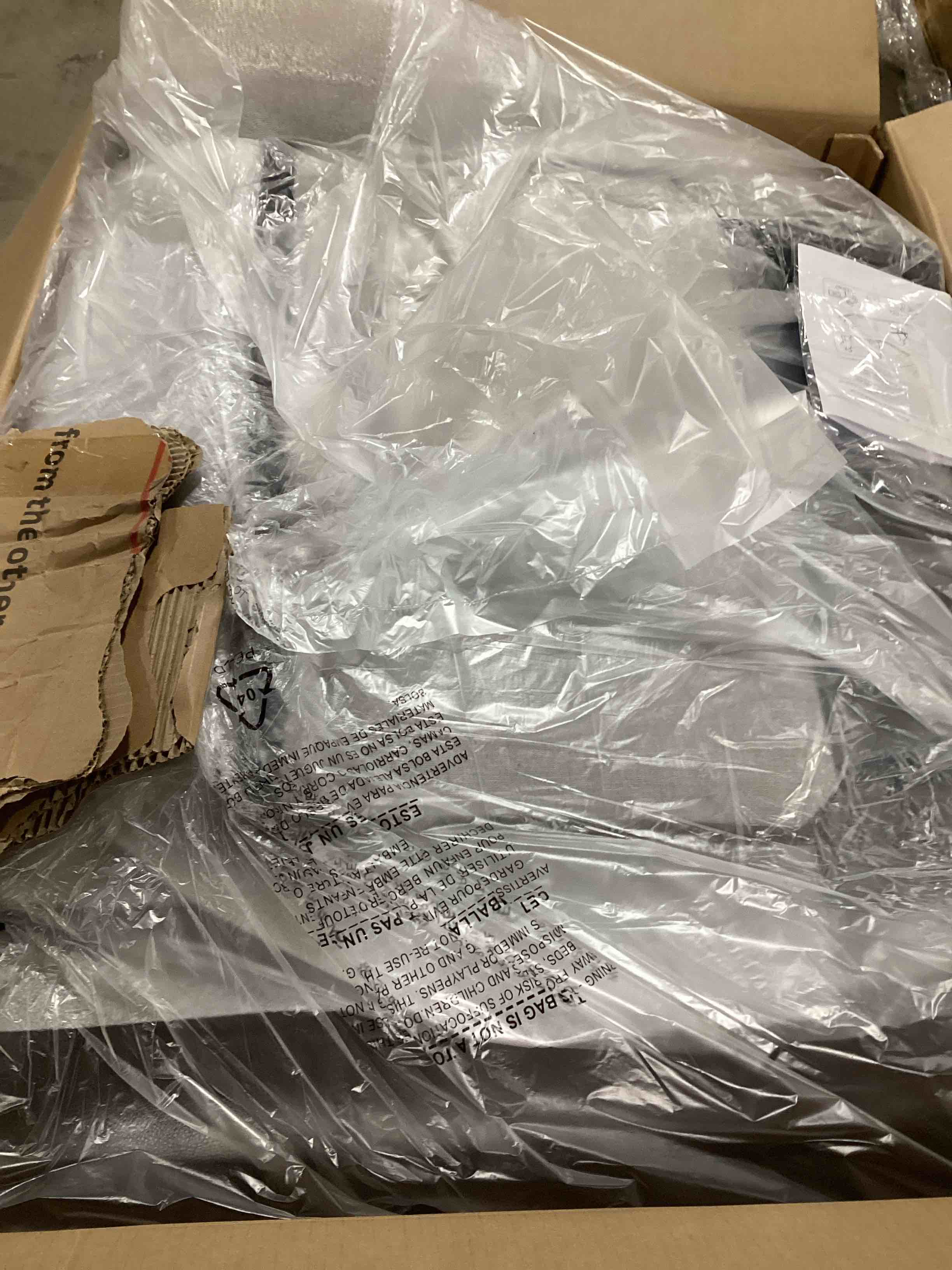 https://s3.amazonaws.com/lotting-images-prod/bidfta/GRN6497072_1720463760808.jpeg