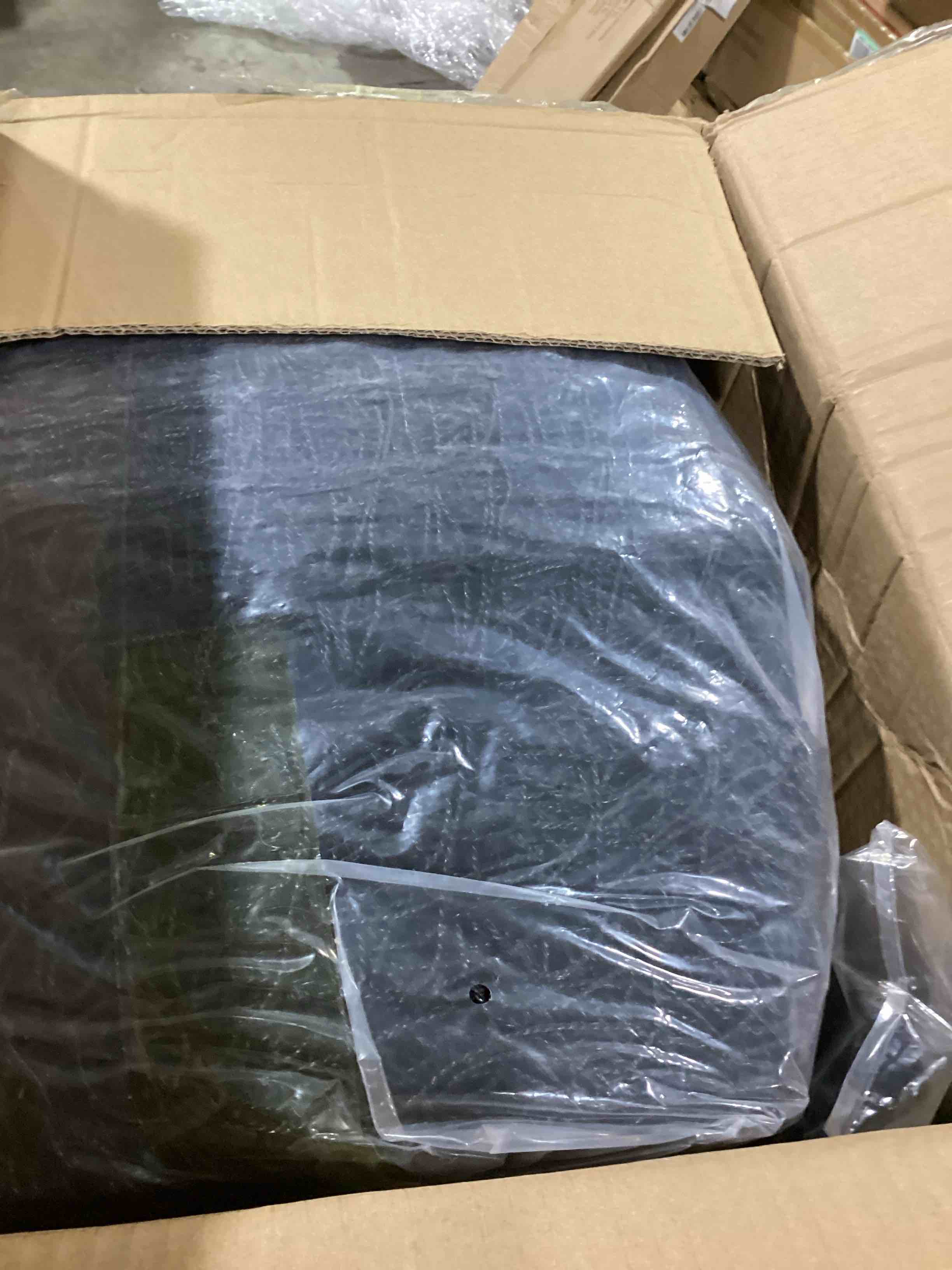 https://s3.amazonaws.com/lotting-images-prod/bidfta/GRN6498372_1721826249816.jpeg