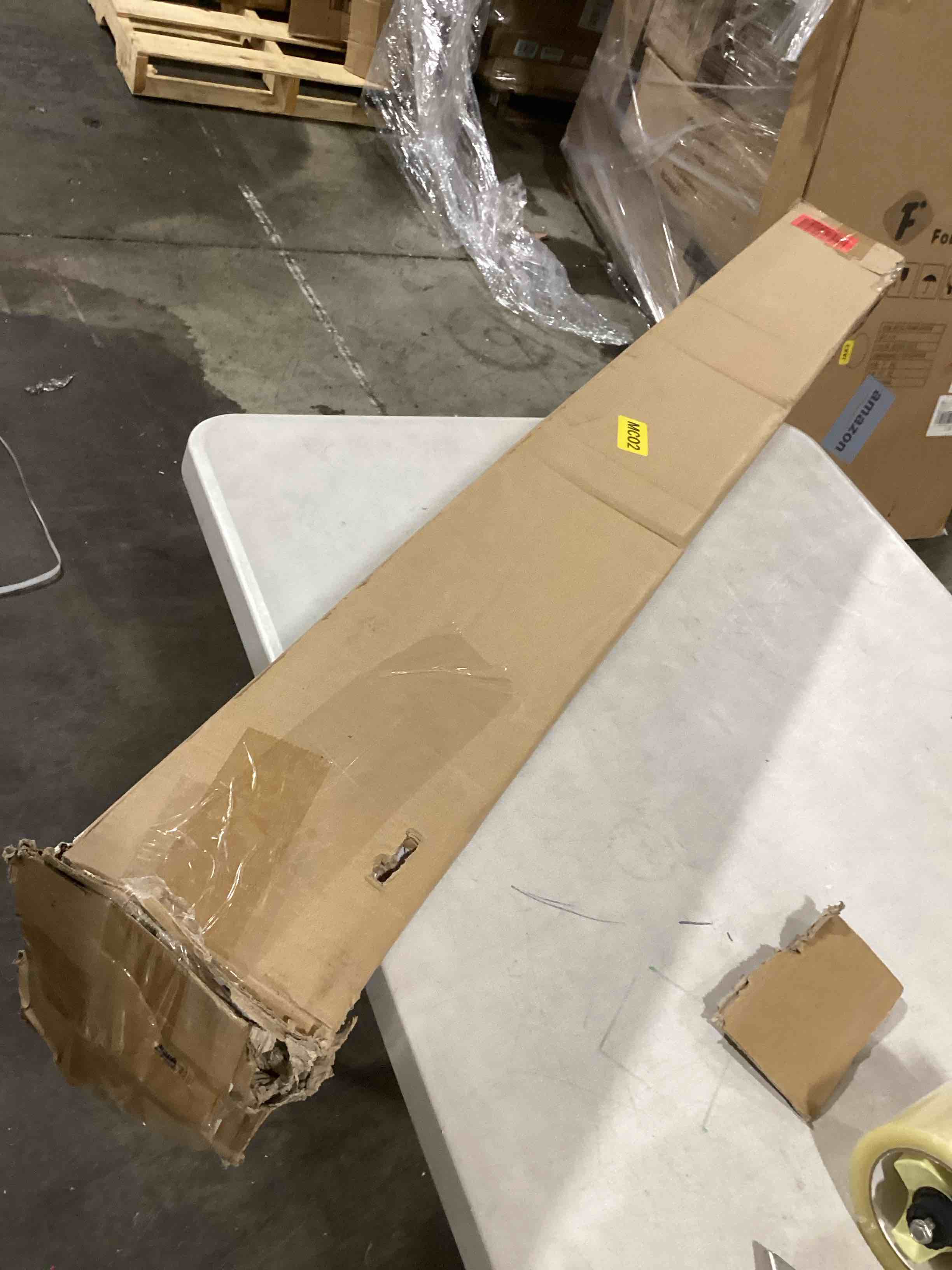 https://s3.amazonaws.com/lotting-images-prod/bidfta/GRN6498452_1720554186501.jpeg