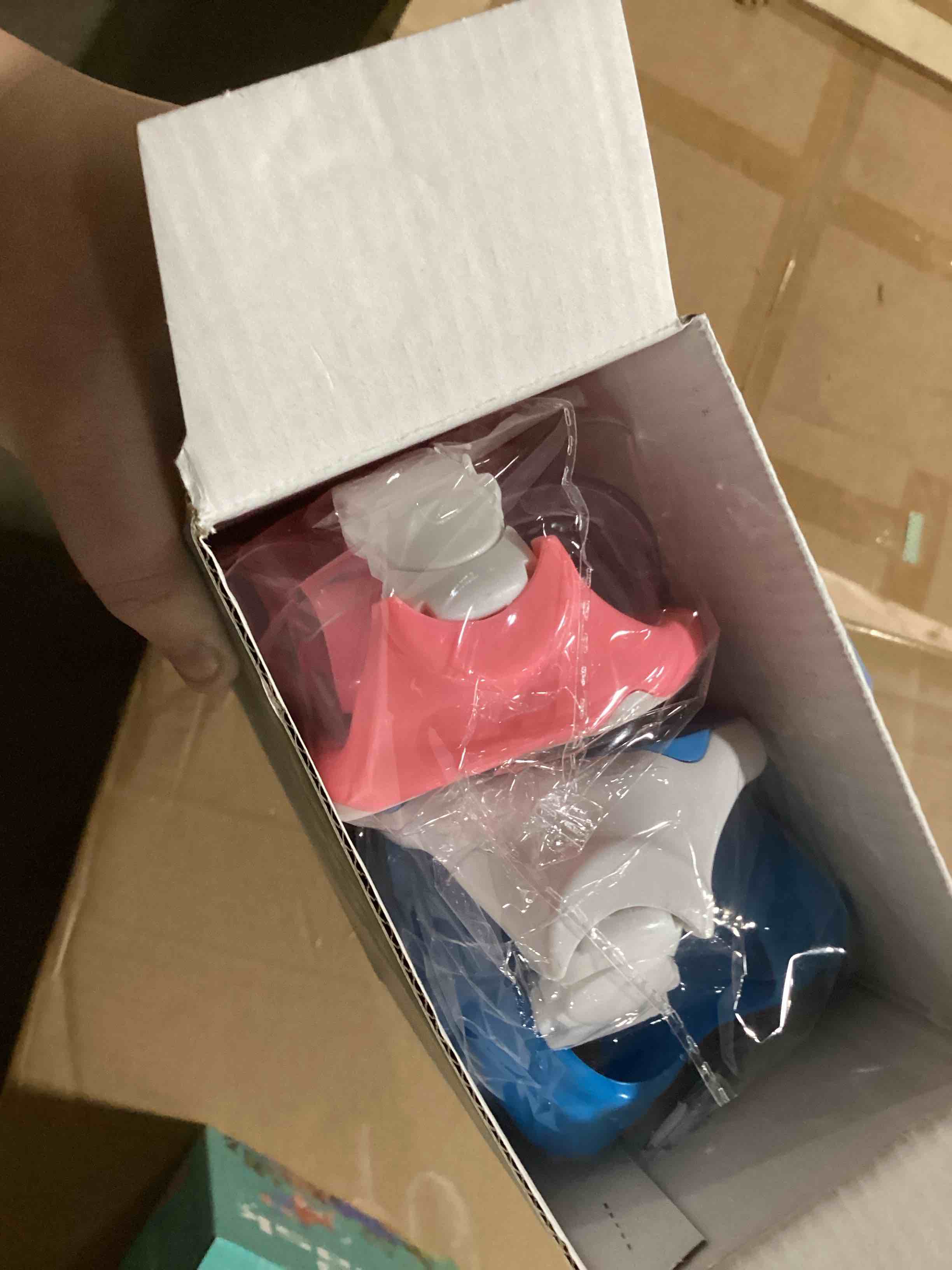 https://s3.amazonaws.com/lotting-images-prod/bidfta/GRN6498704_1720788441638.jpeg